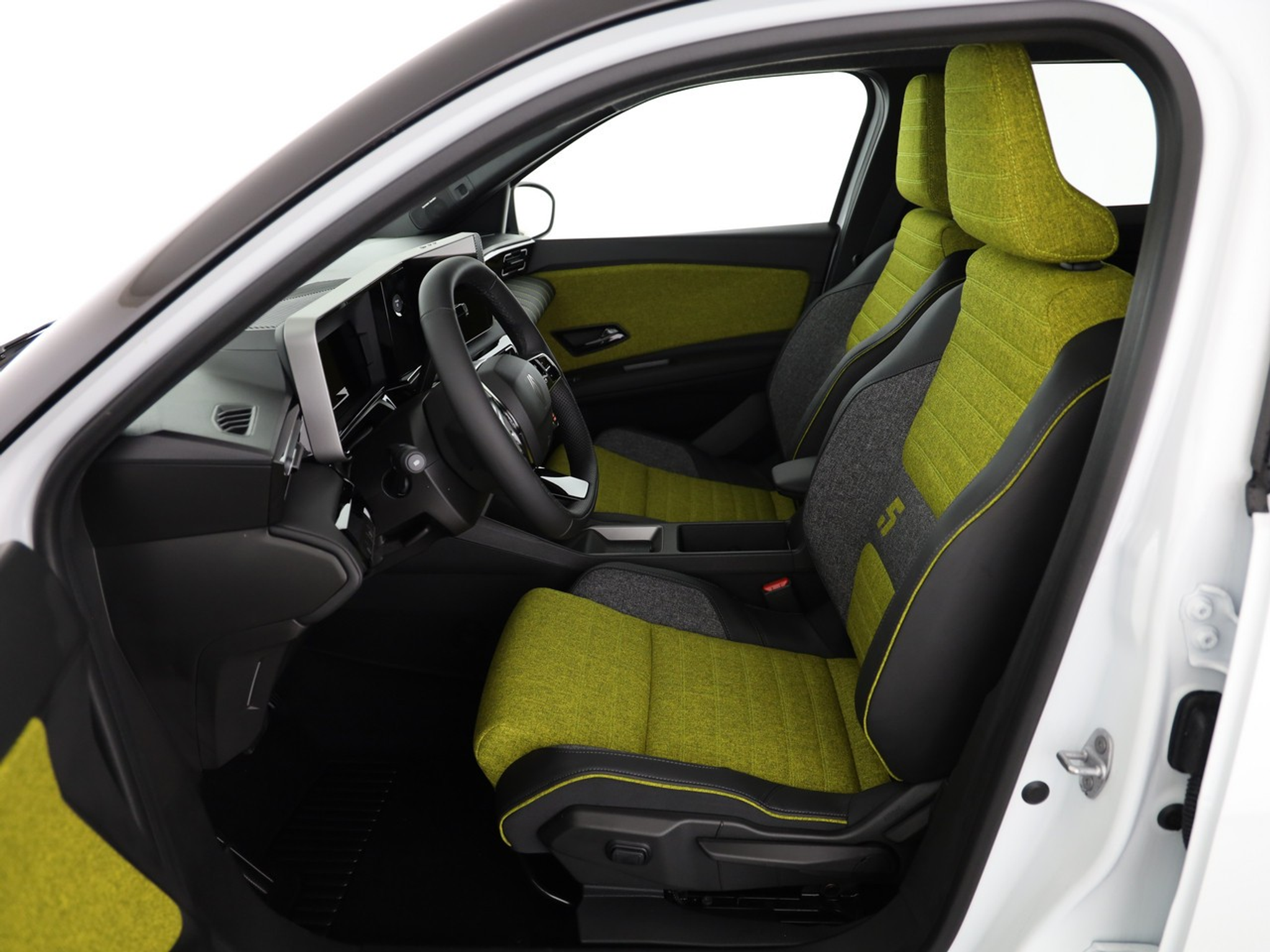 listing desktop thumbnail image 5