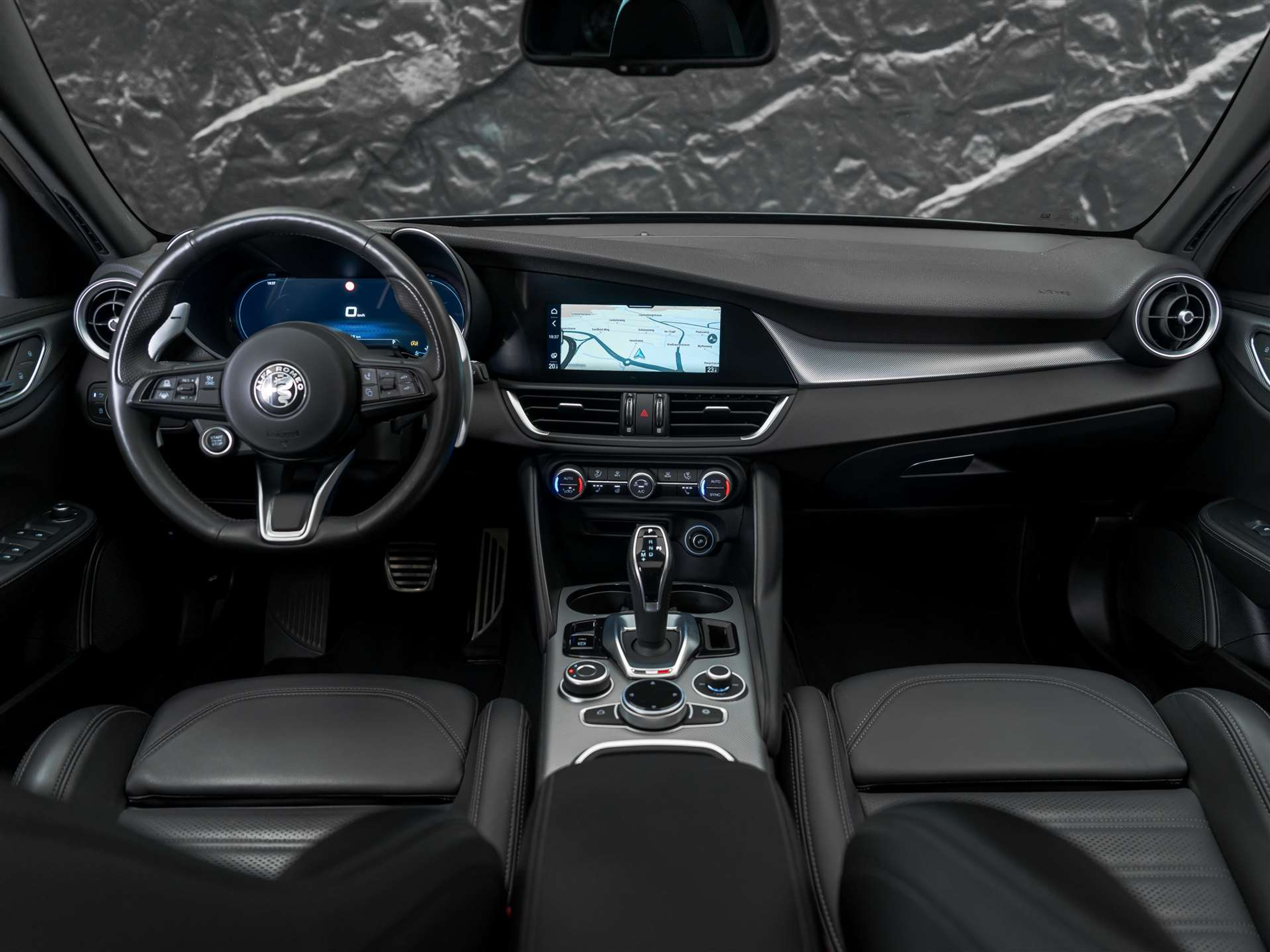 listing desktop thumbnail image 15