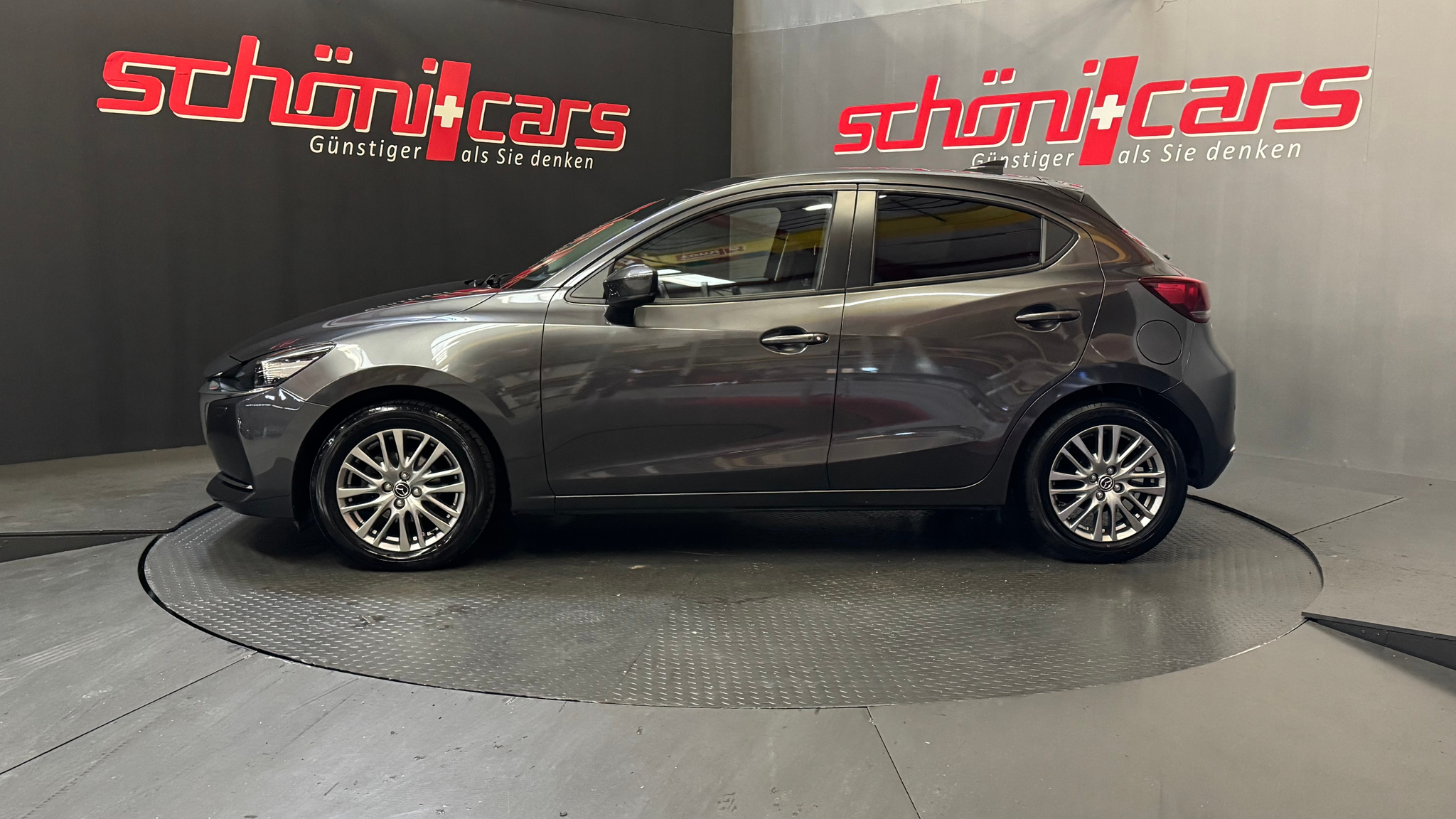 listing desktop thumbnail image 2