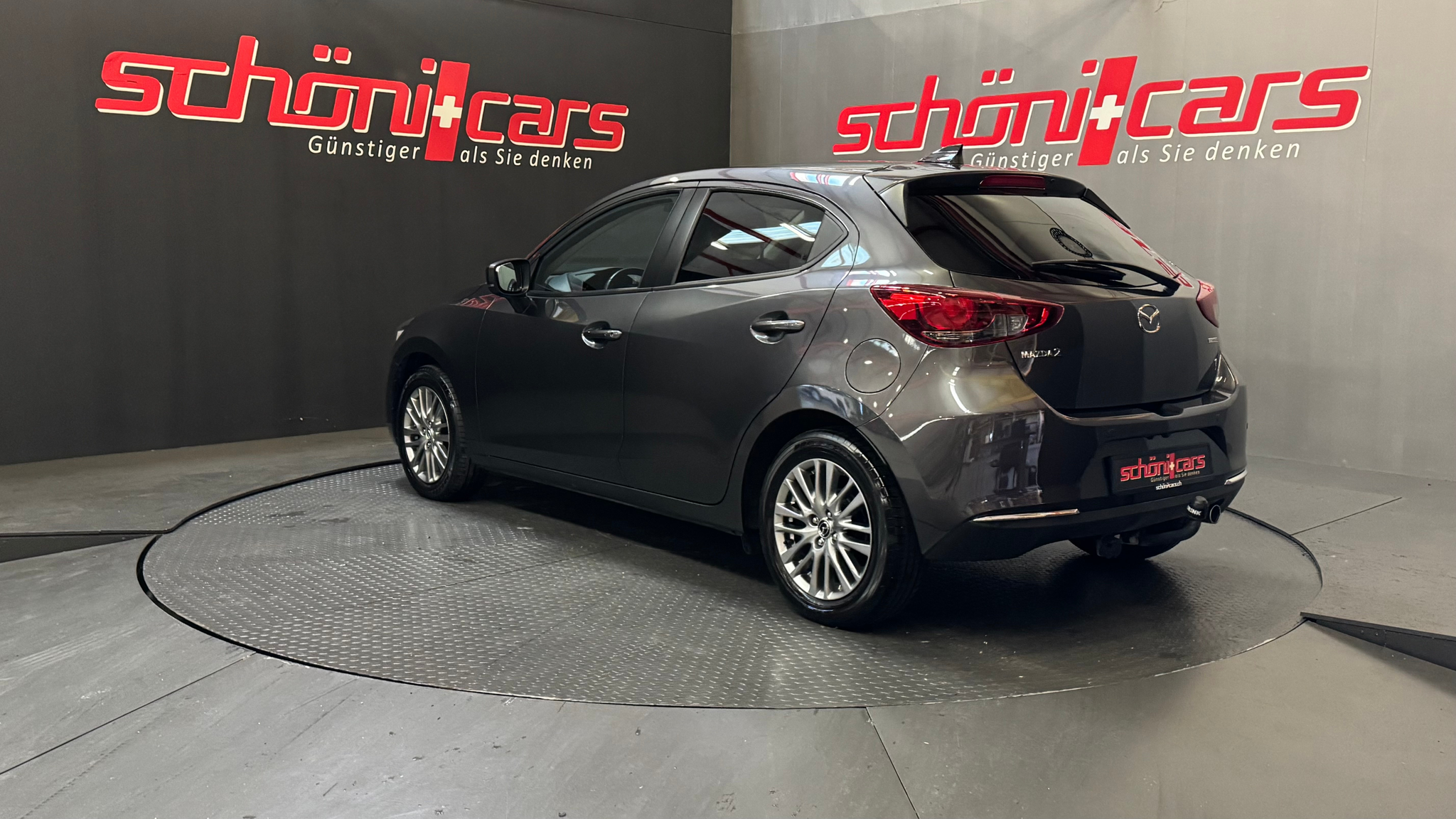 listing desktop thumbnail image 3