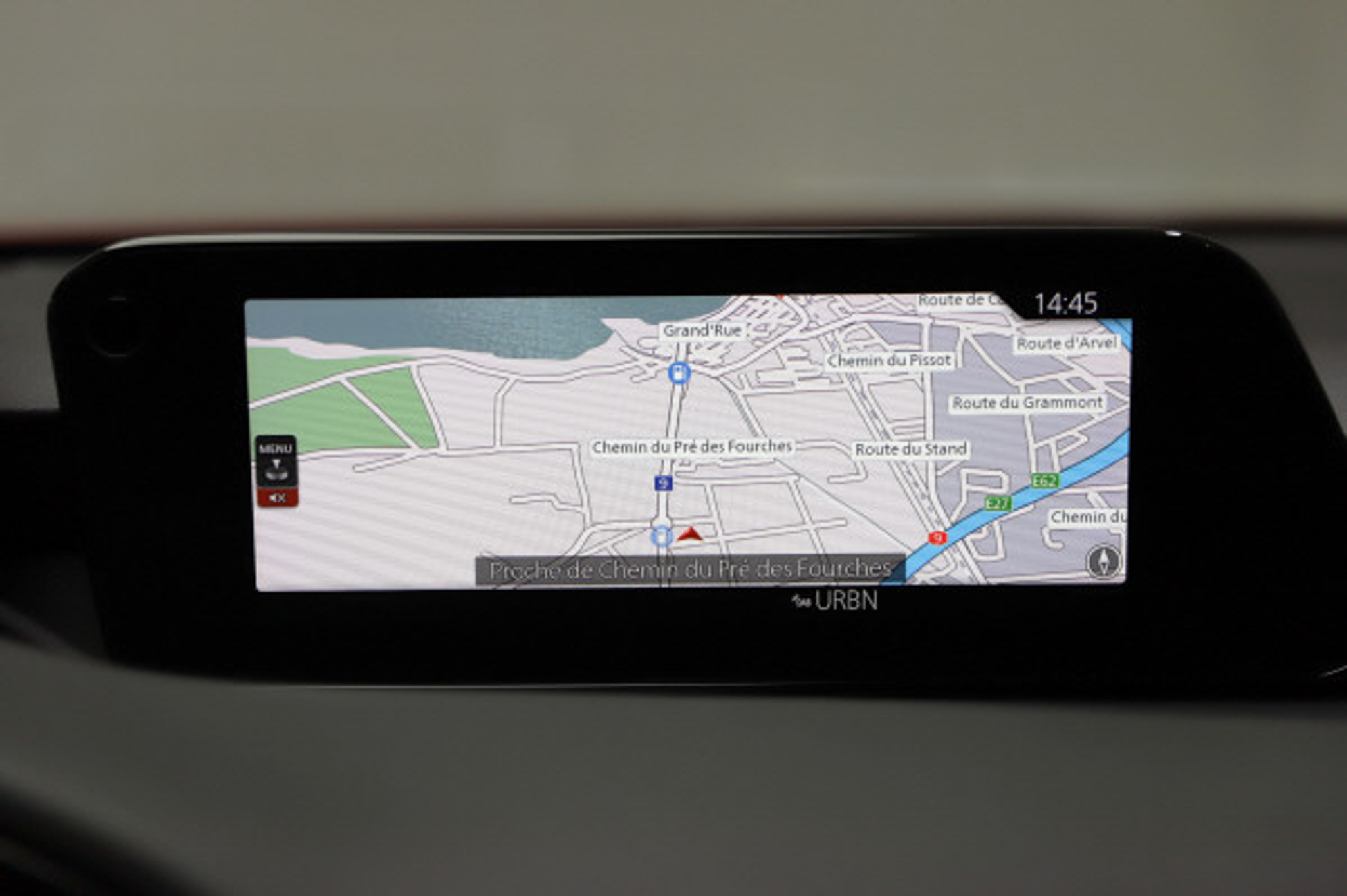 listing desktop thumbnail image 14