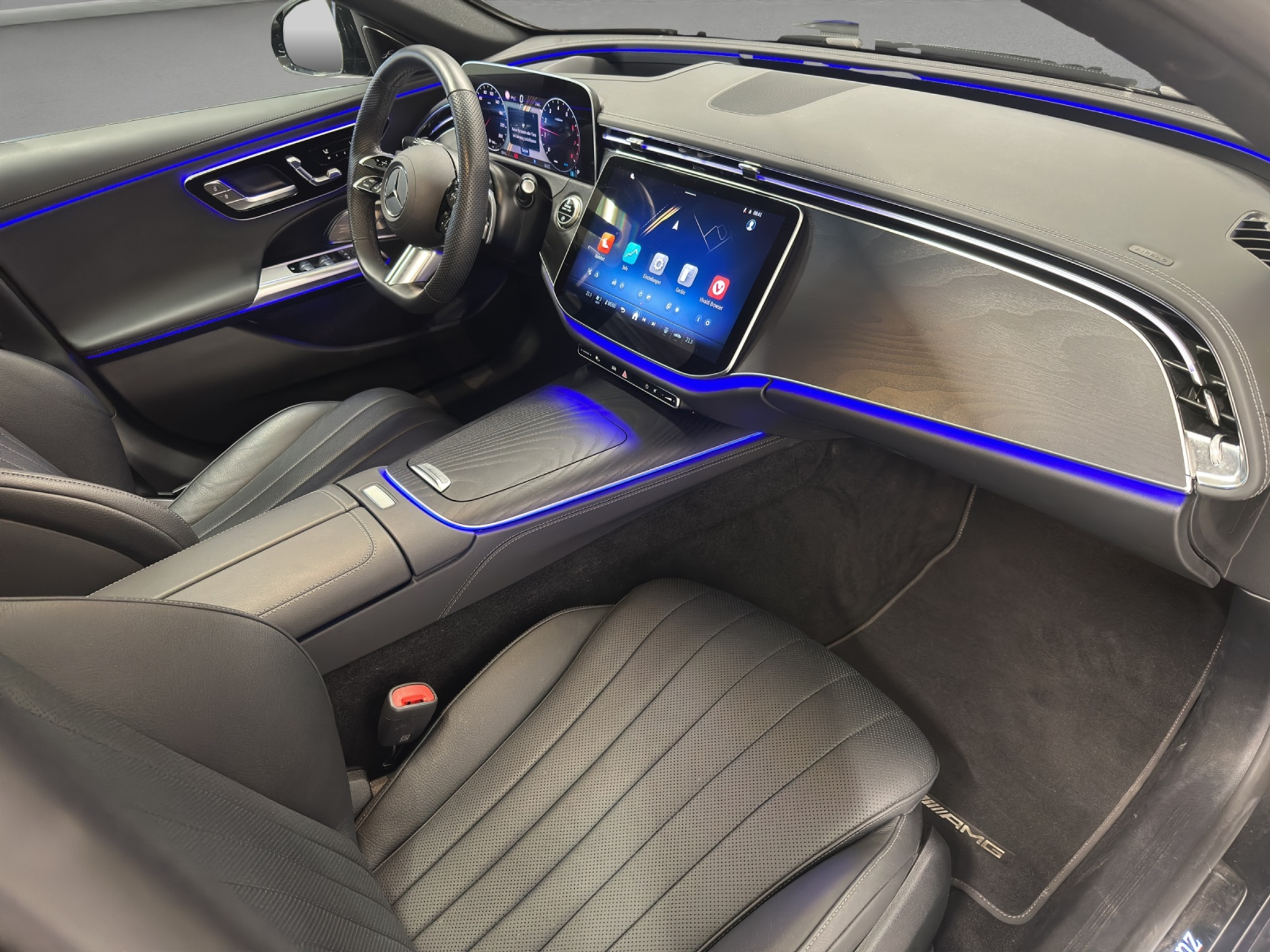 listing desktop thumbnail image 16