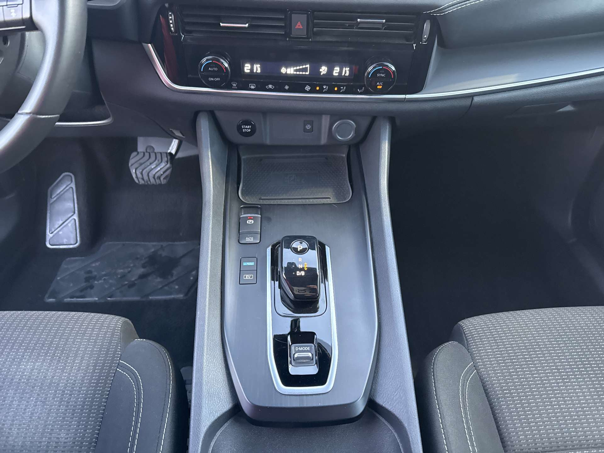 listing desktop thumbnail image 11