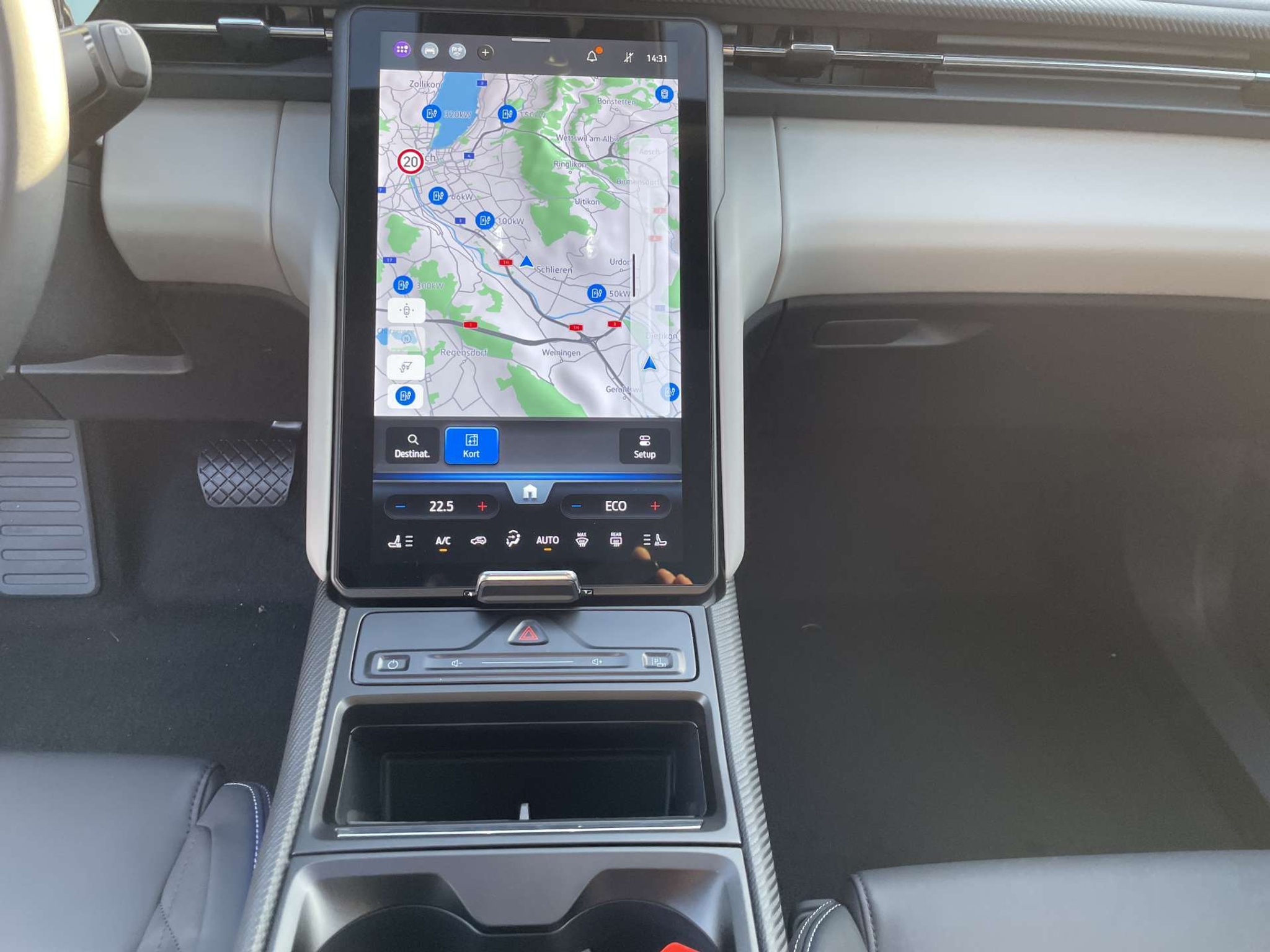 listing desktop thumbnail image 8