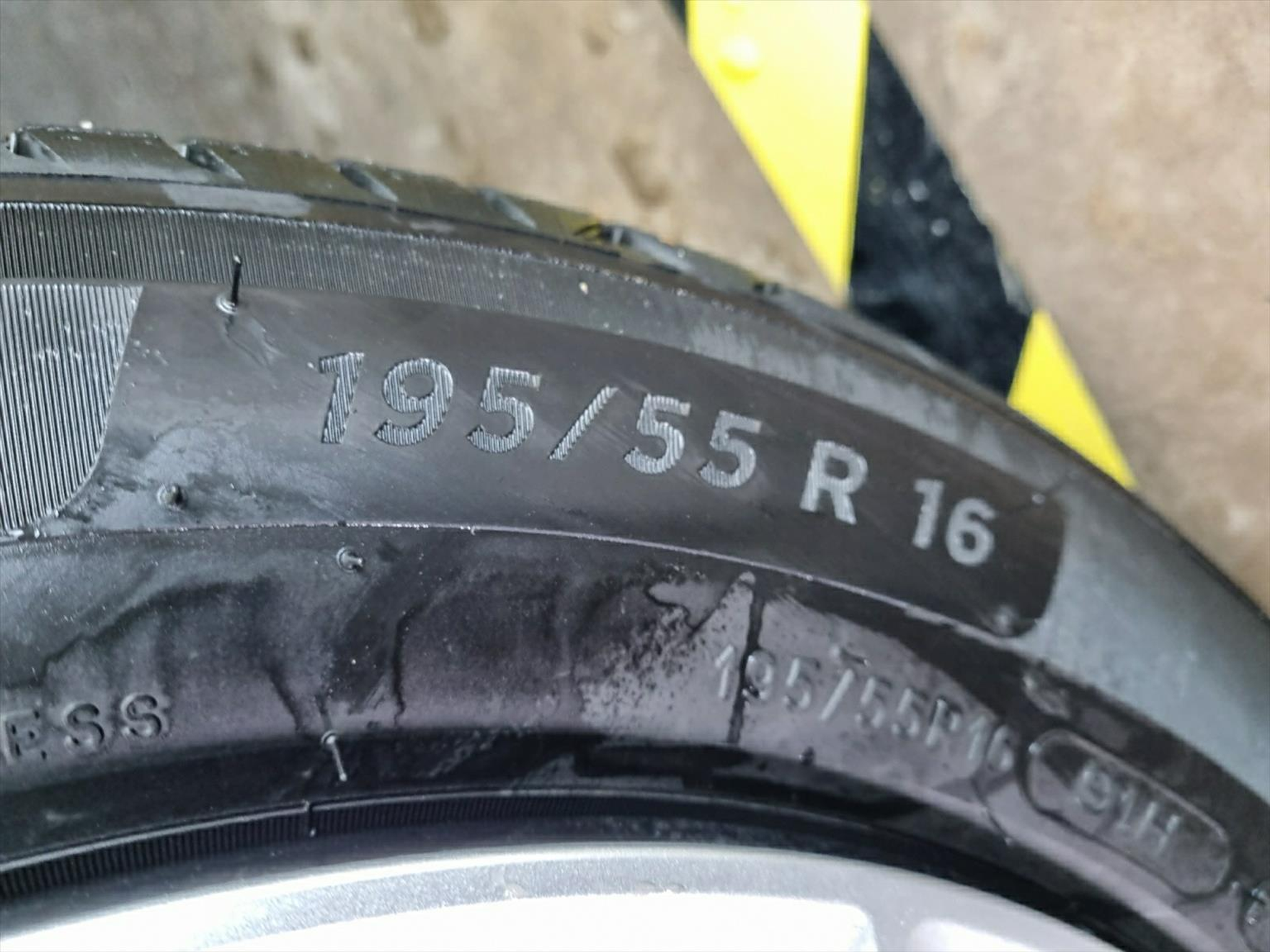 listing desktop thumbnail image 12