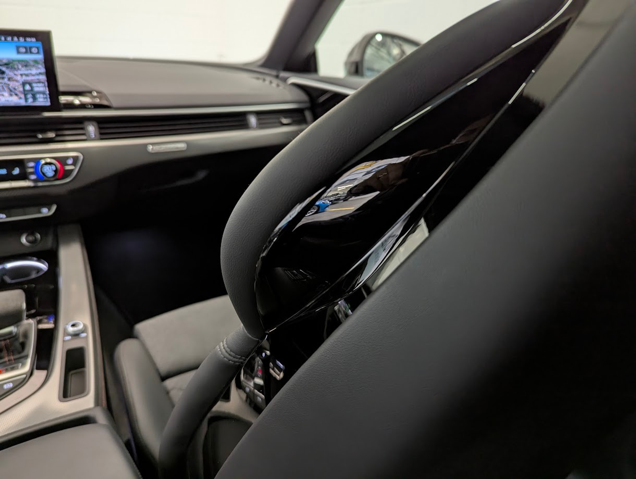 listing desktop thumbnail image 26