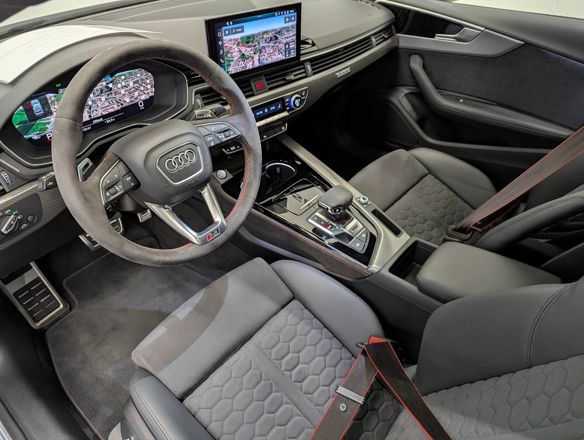 listing desktop thumbnail image 8