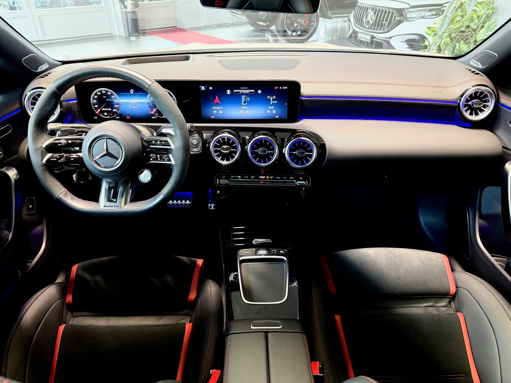 listing desktop thumbnail image 14