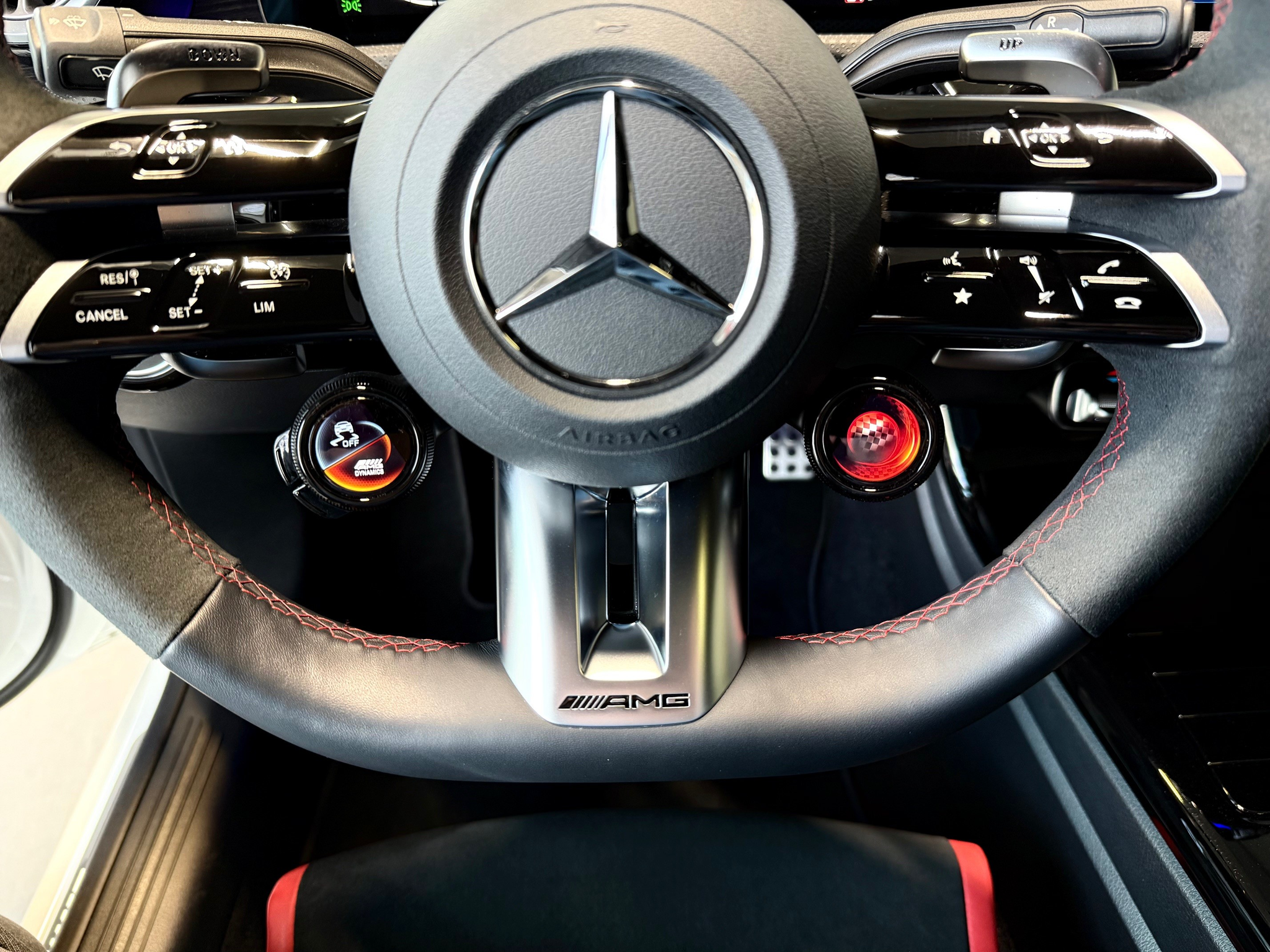 listing desktop thumbnail image 17