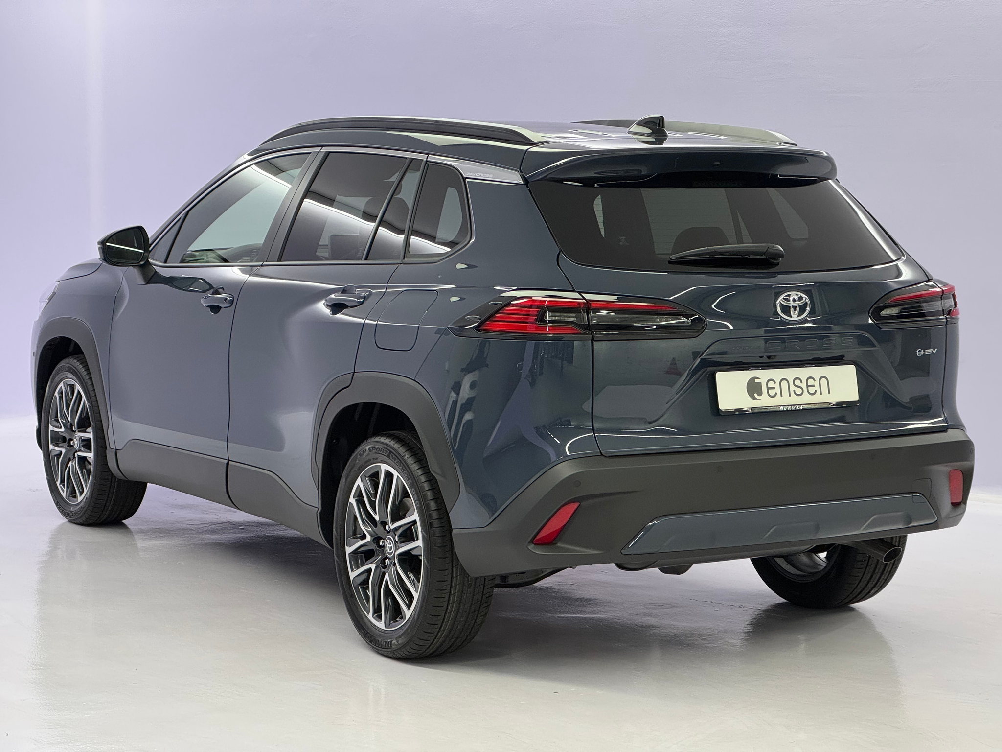 listing desktop thumbnail image 4