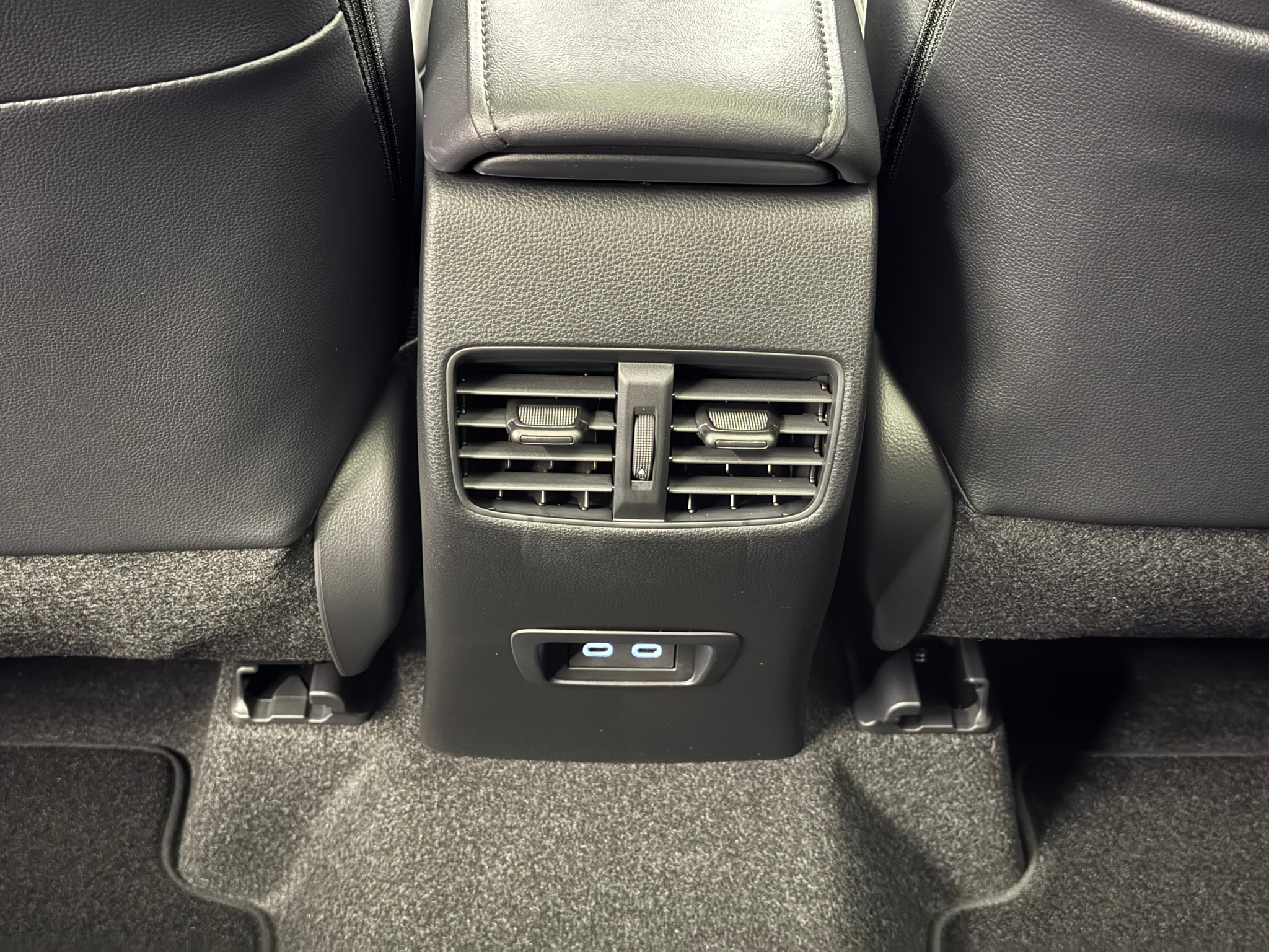 listing desktop thumbnail image 15