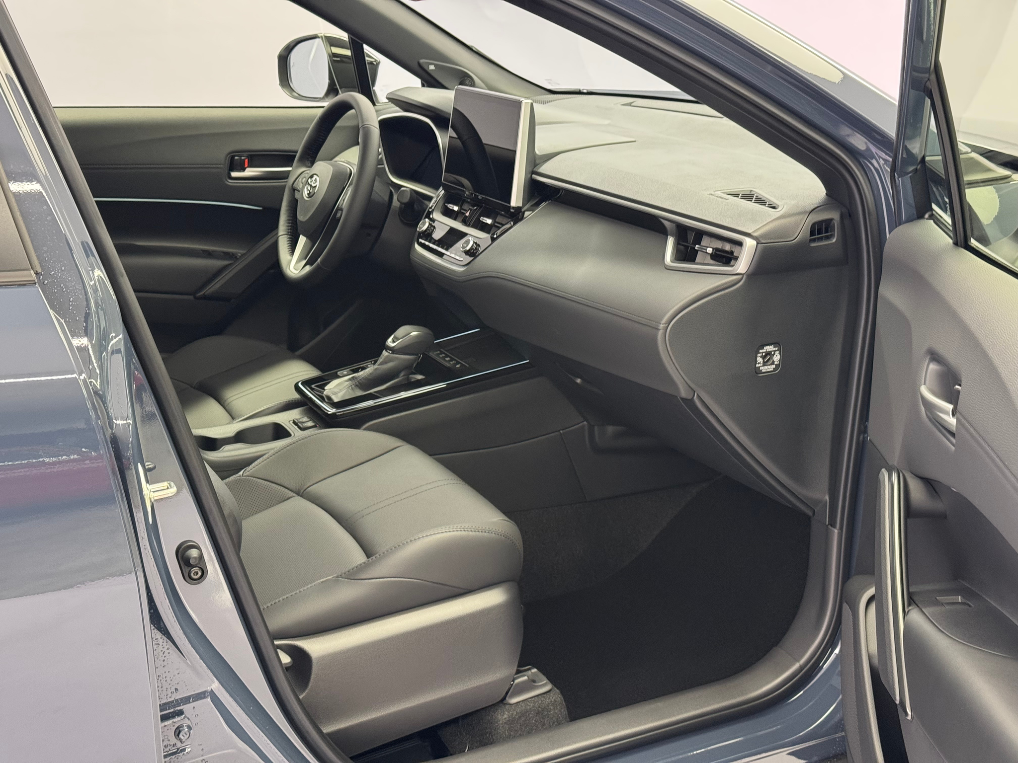 listing desktop thumbnail image 7