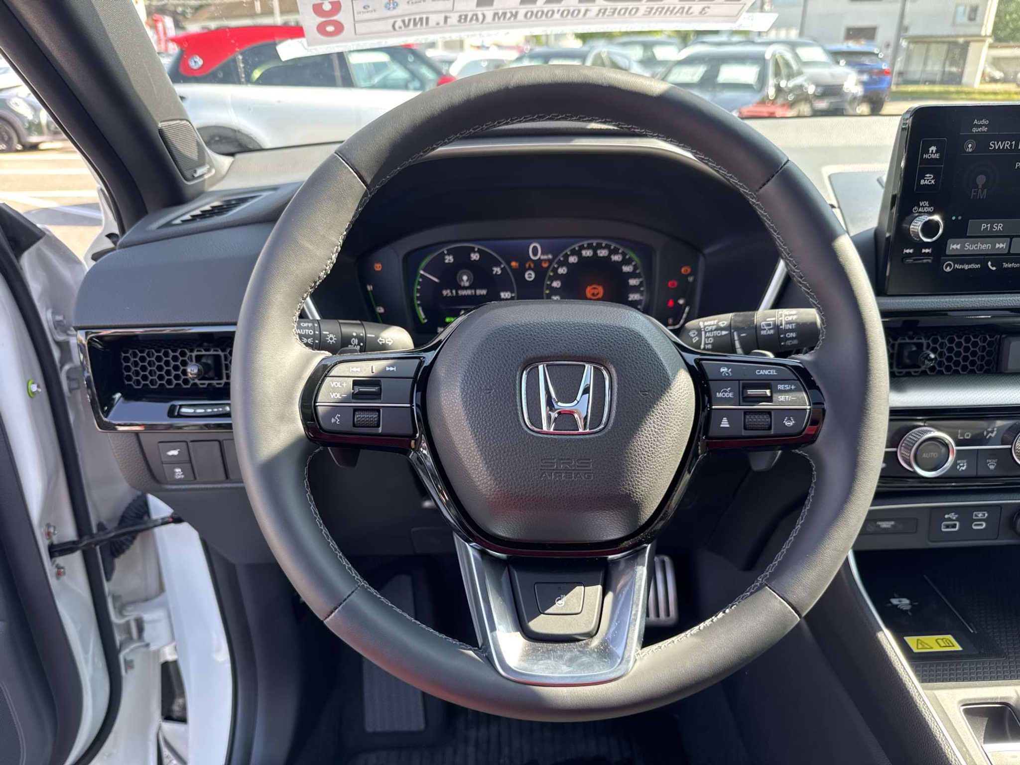 listing desktop thumbnail image 15