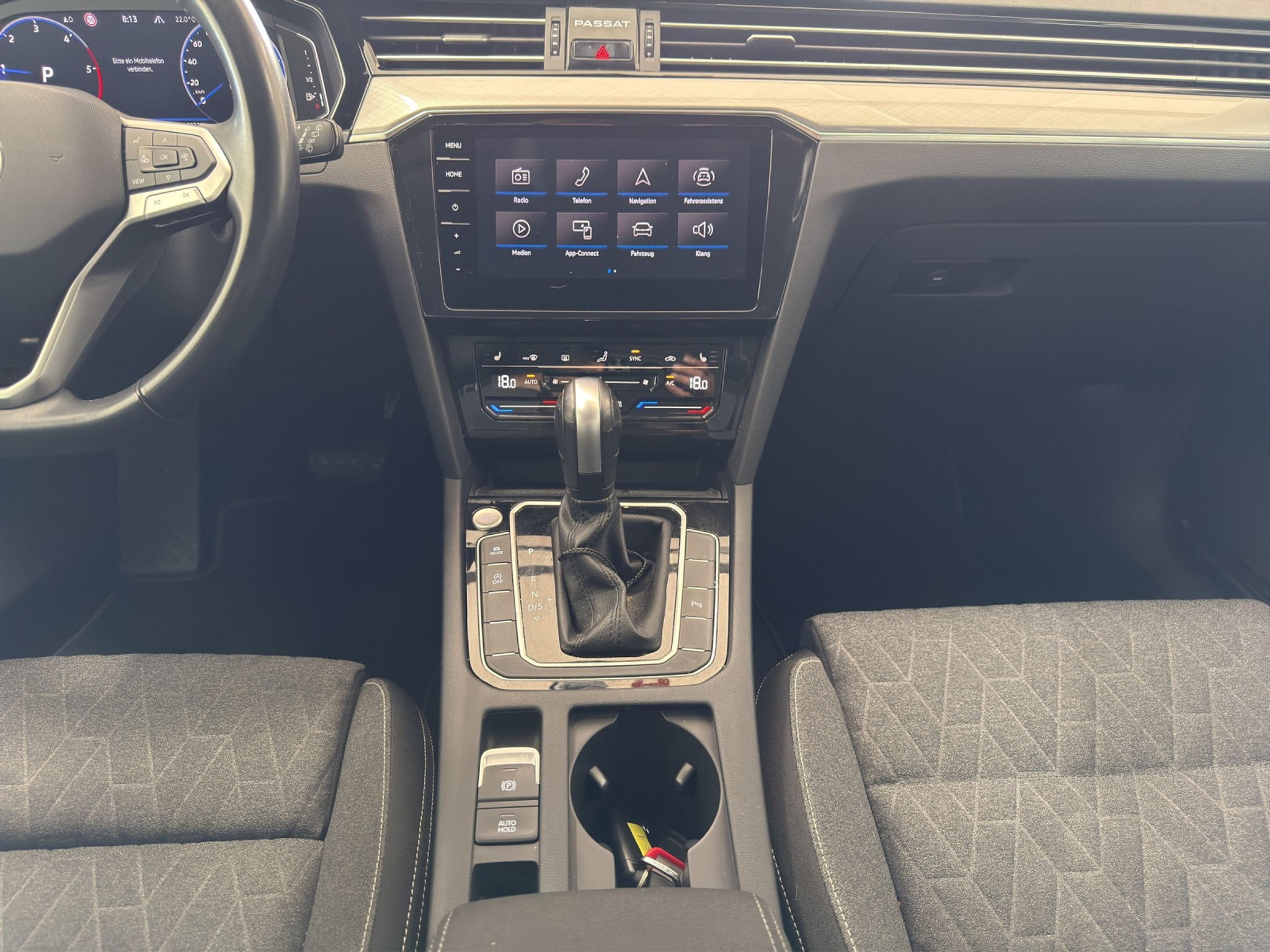 listing desktop thumbnail image 8