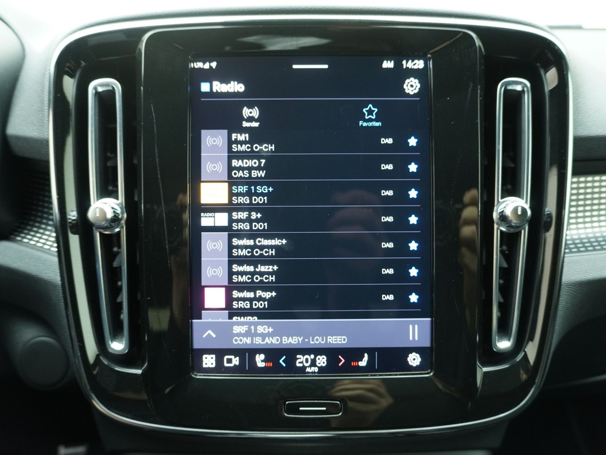 listing desktop thumbnail image 21