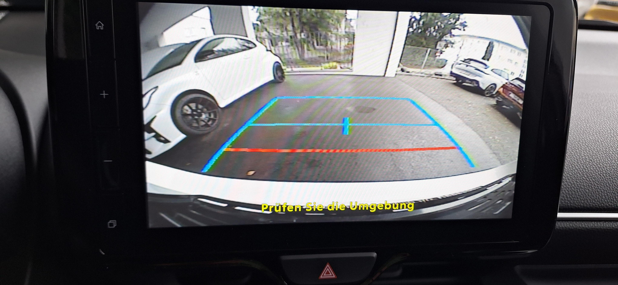 listing desktop thumbnail image 8