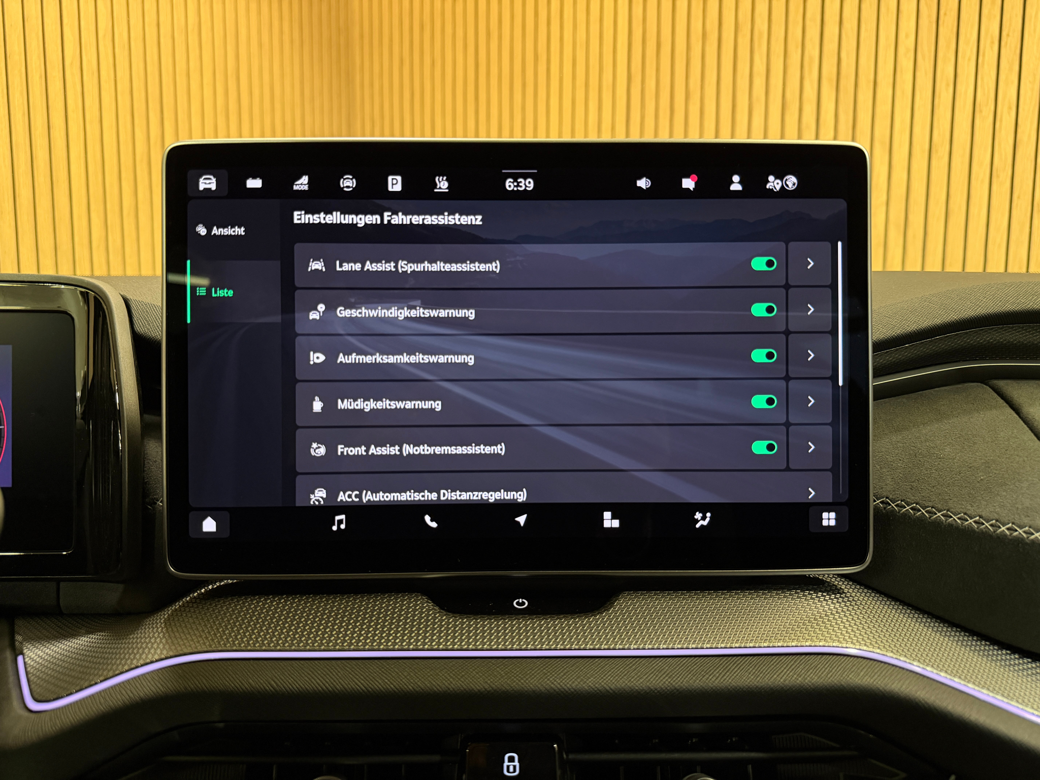 listing desktop thumbnail image 10