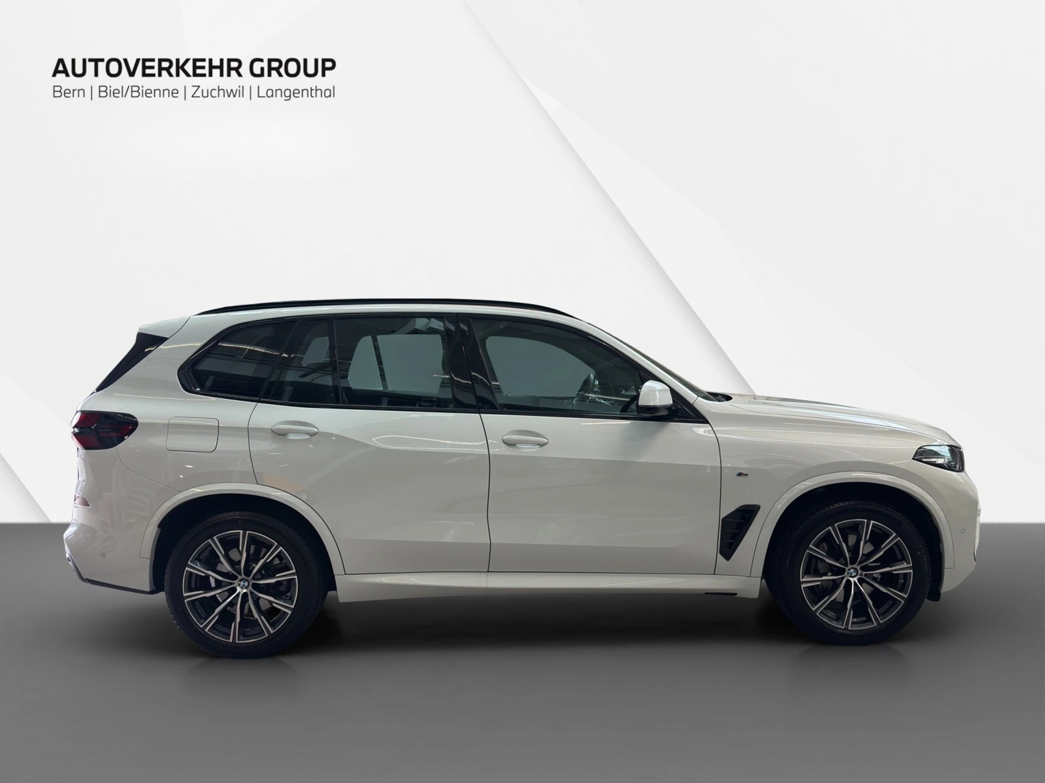 listing desktop thumbnail image 6