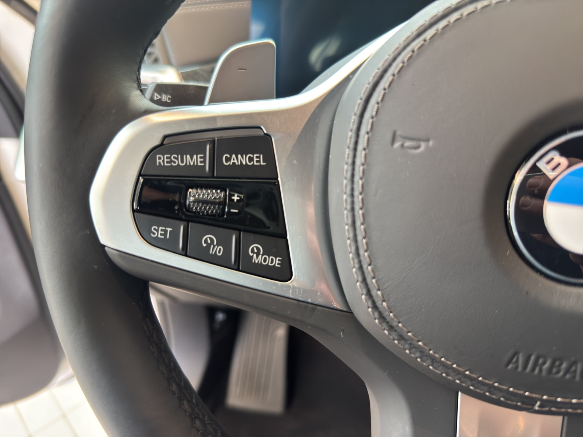 listing desktop thumbnail image 15