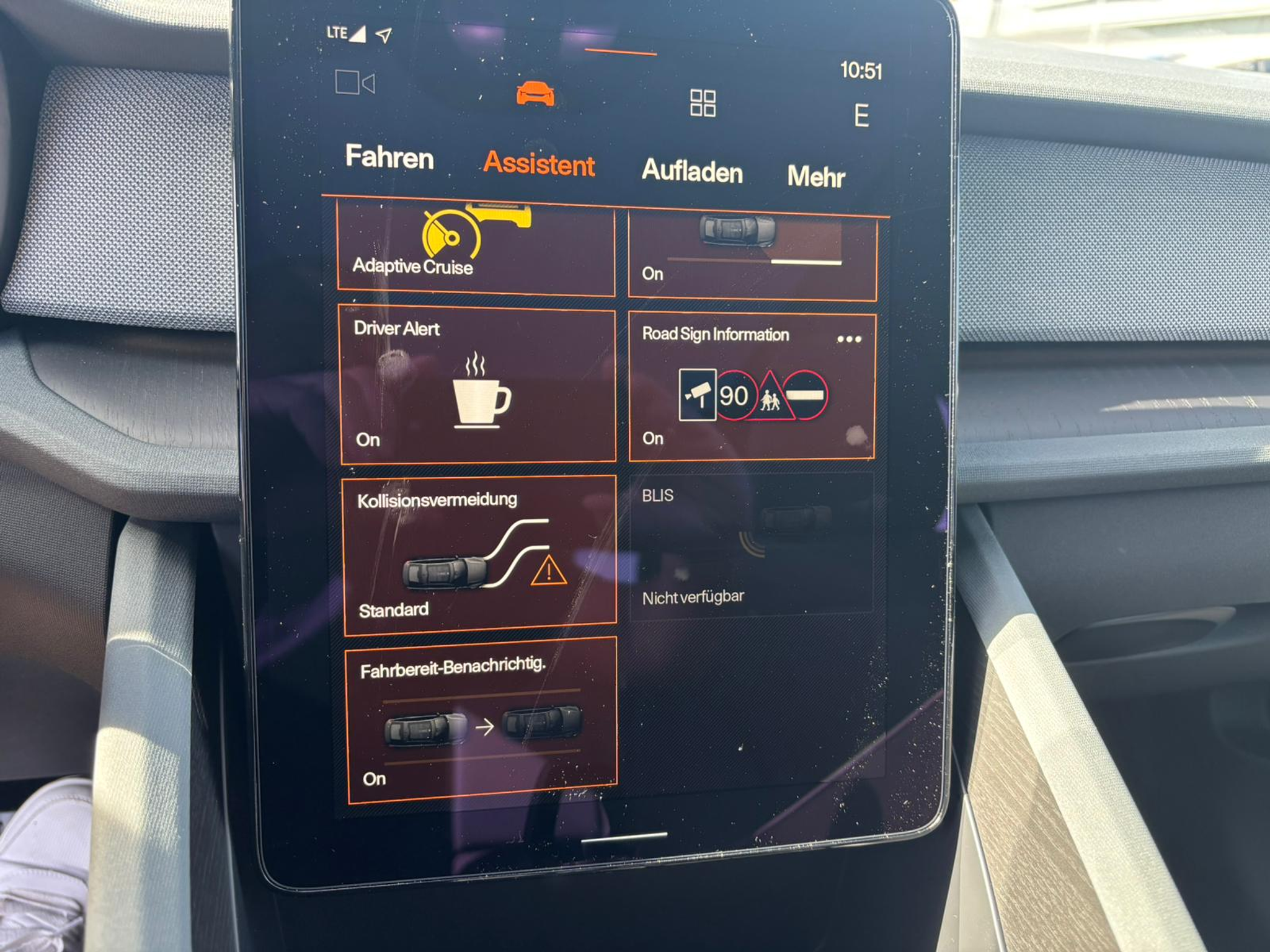 listing desktop thumbnail image 10