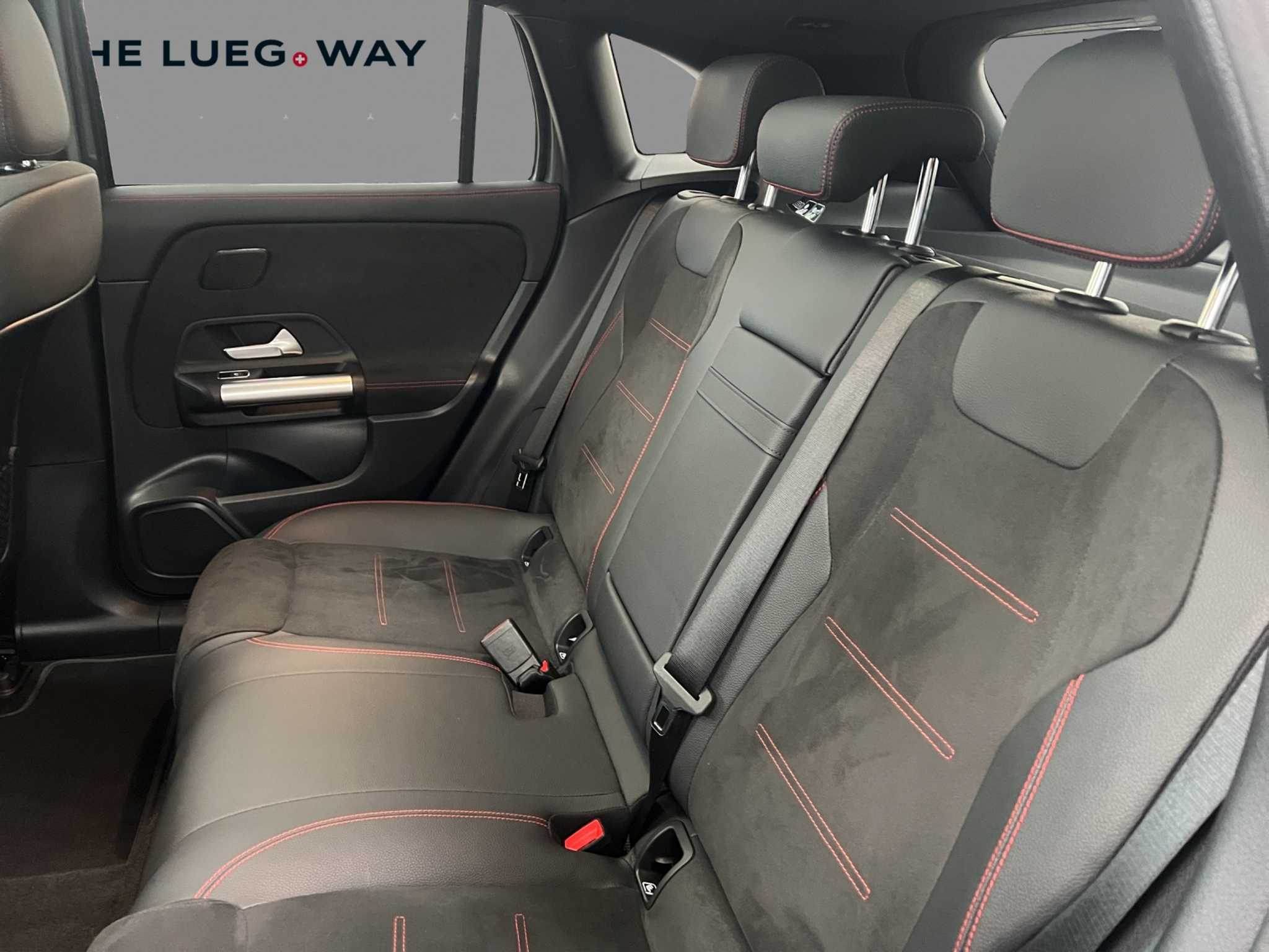 listing desktop thumbnail image 15