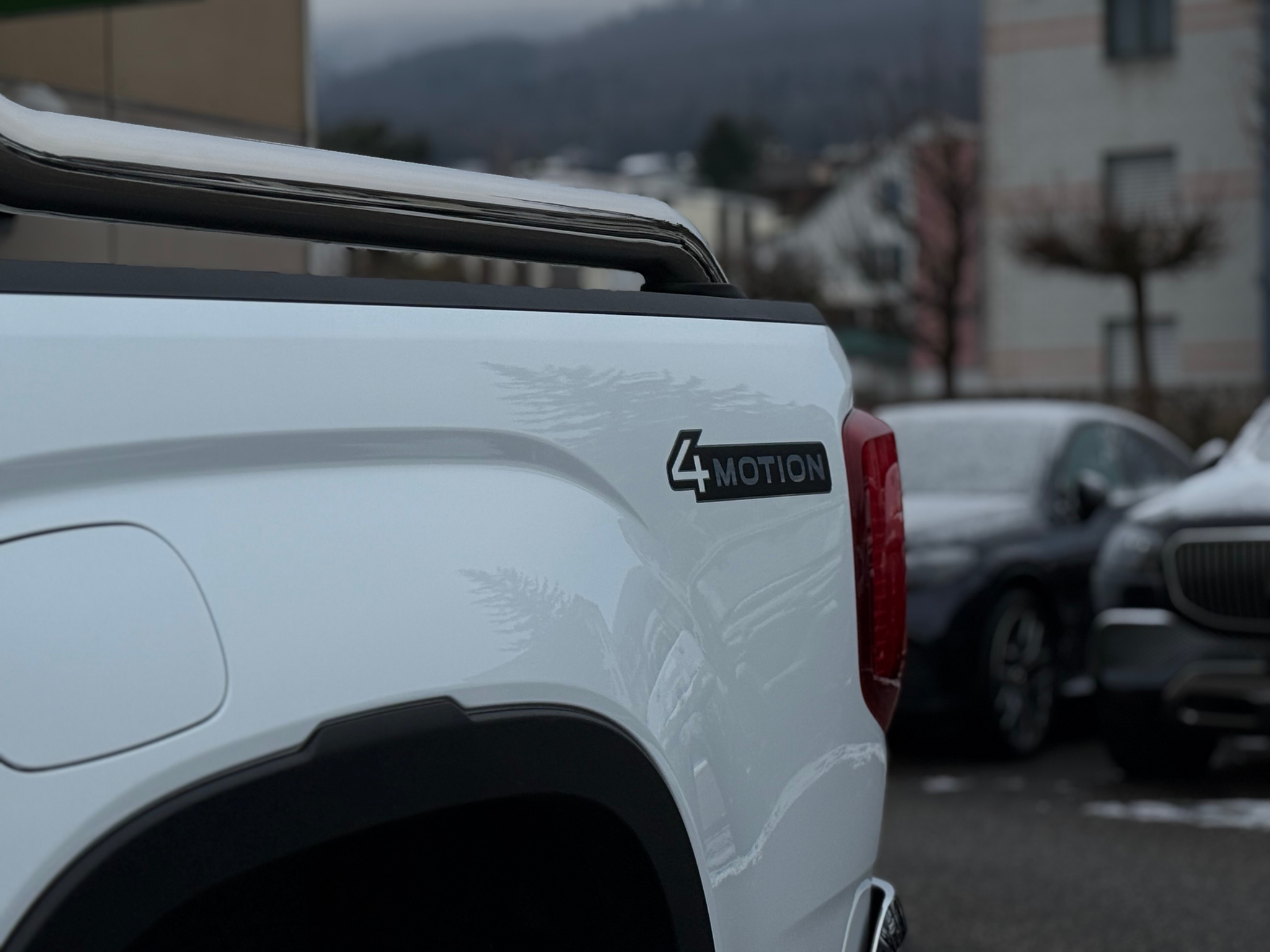 listing desktop thumbnail image 10