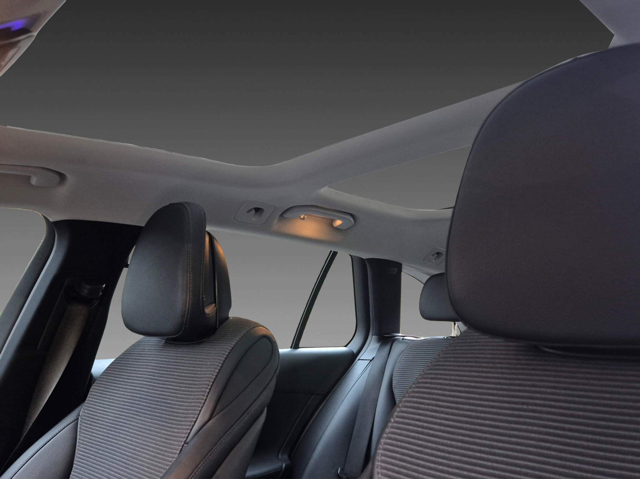 listing desktop thumbnail image 17