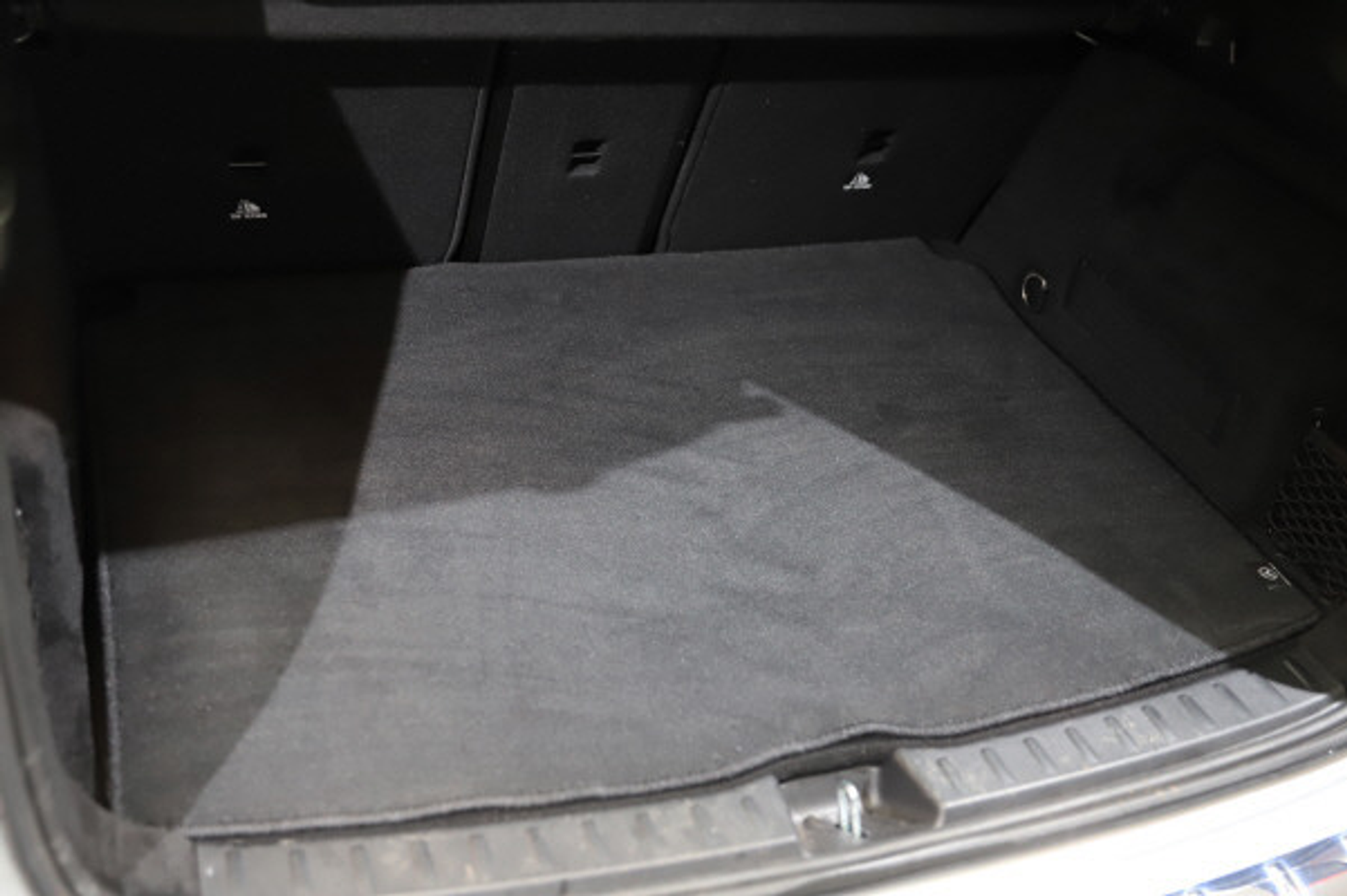 listing desktop thumbnail image 11