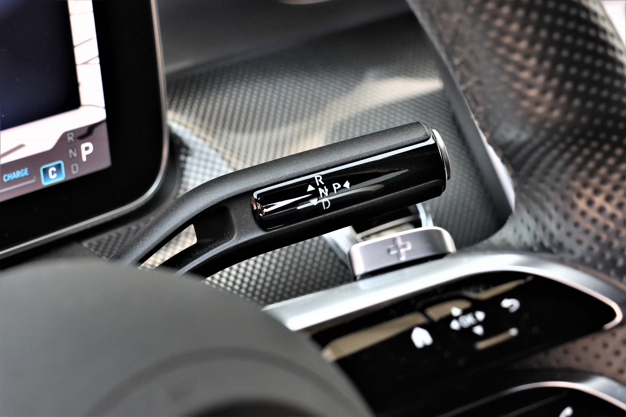 listing desktop thumbnail image 9