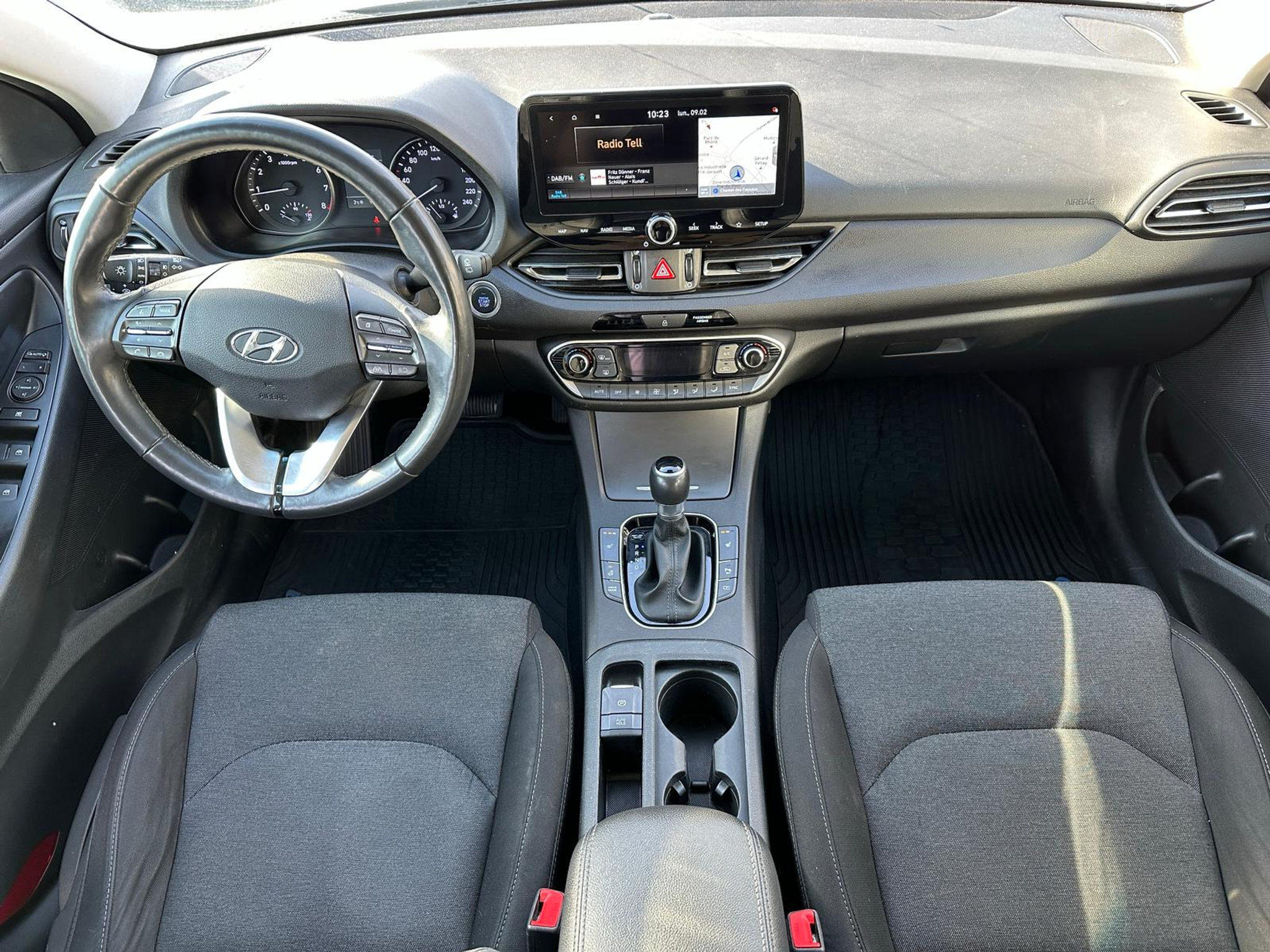 listing desktop thumbnail image 8