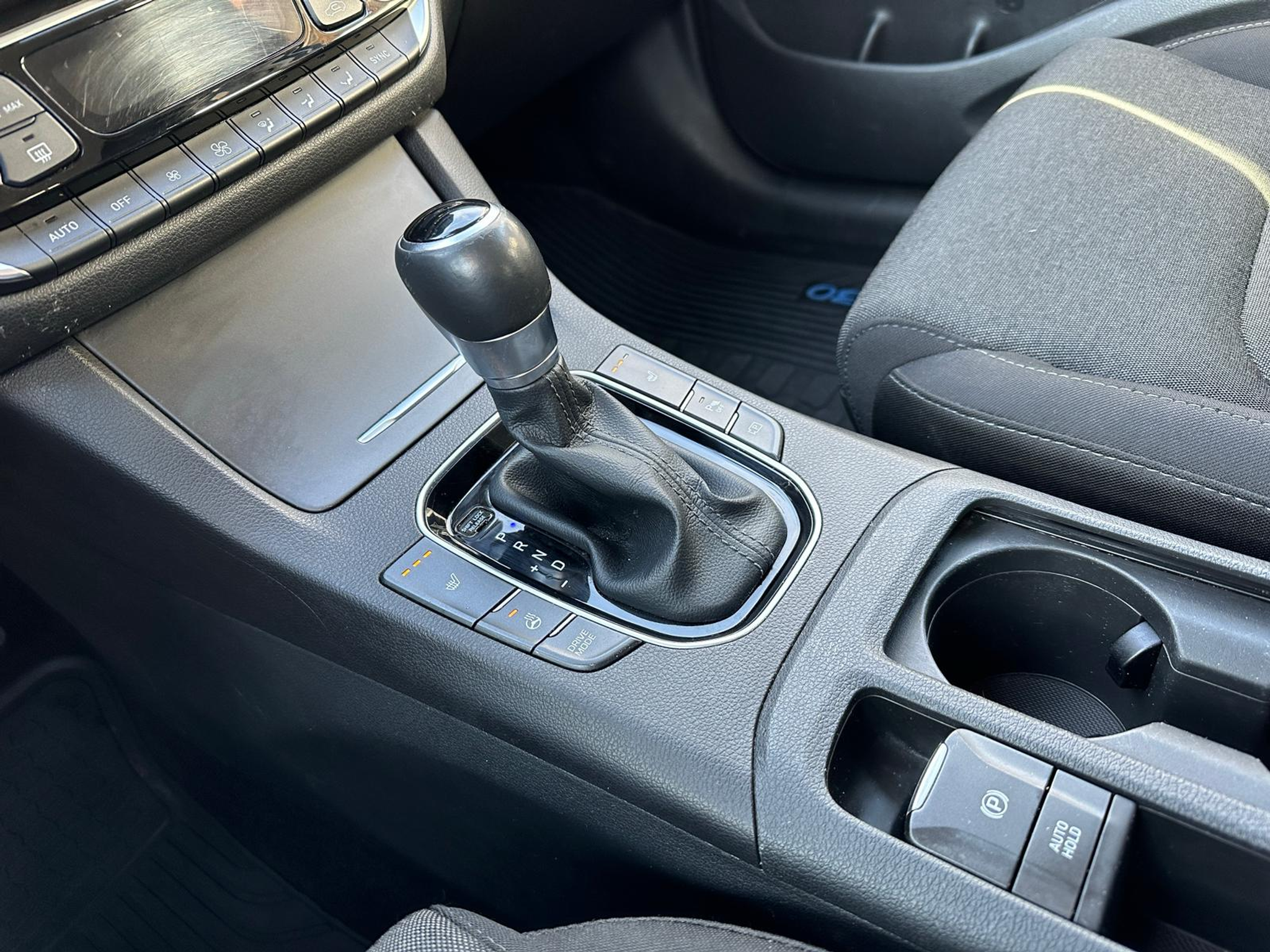 listing desktop thumbnail image 14