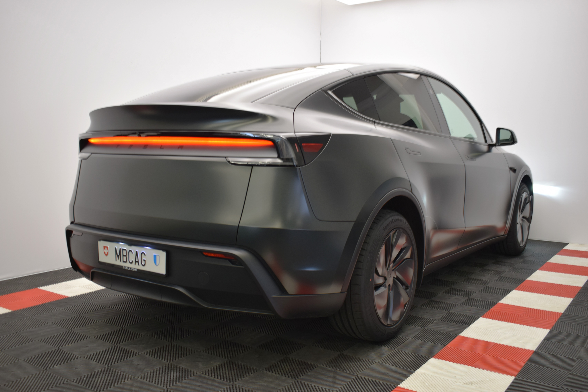 listing desktop thumbnail image 10