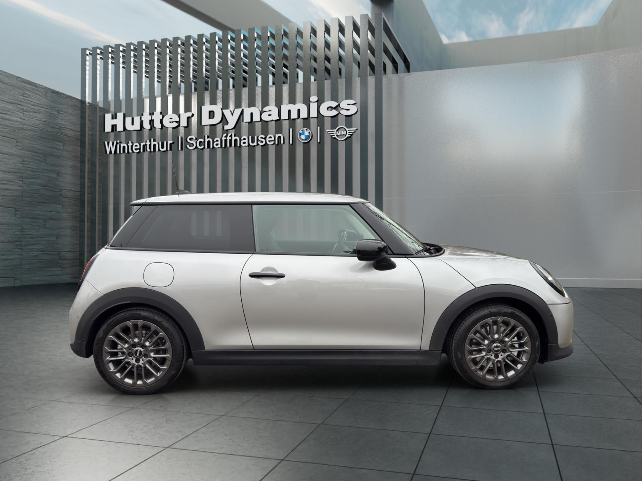 listing desktop thumbnail image 3