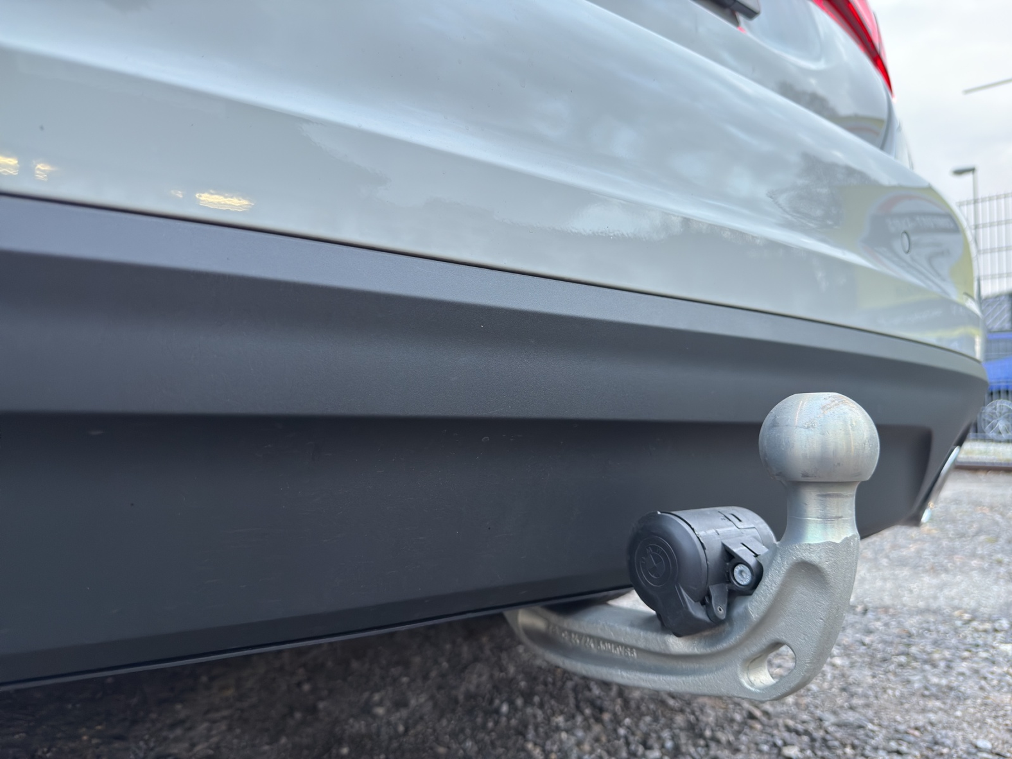 listing desktop thumbnail image 23