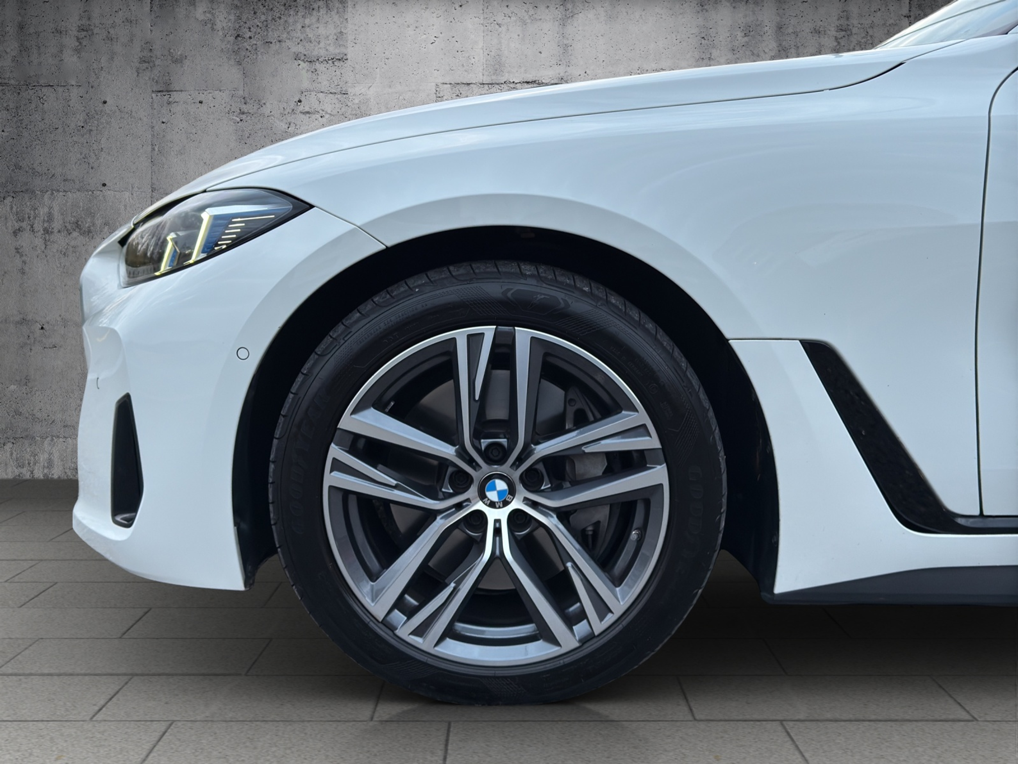 listing desktop thumbnail image 20