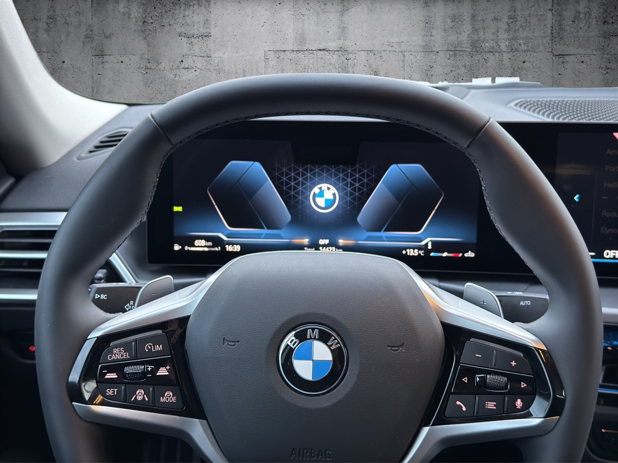 listing desktop thumbnail image 10