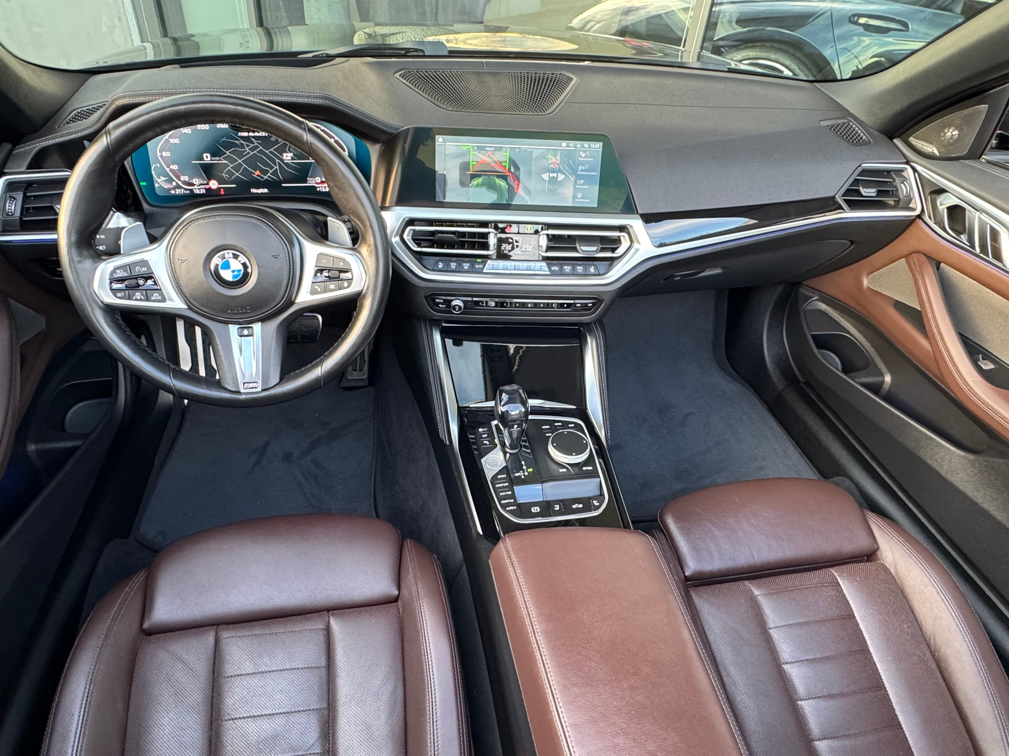 listing desktop thumbnail image 16