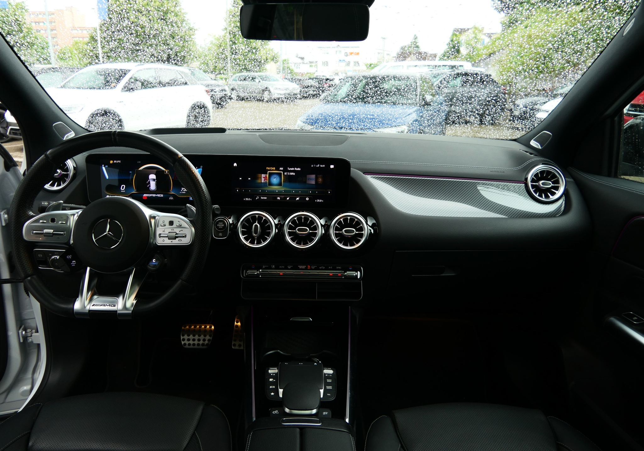 listing desktop thumbnail image 6