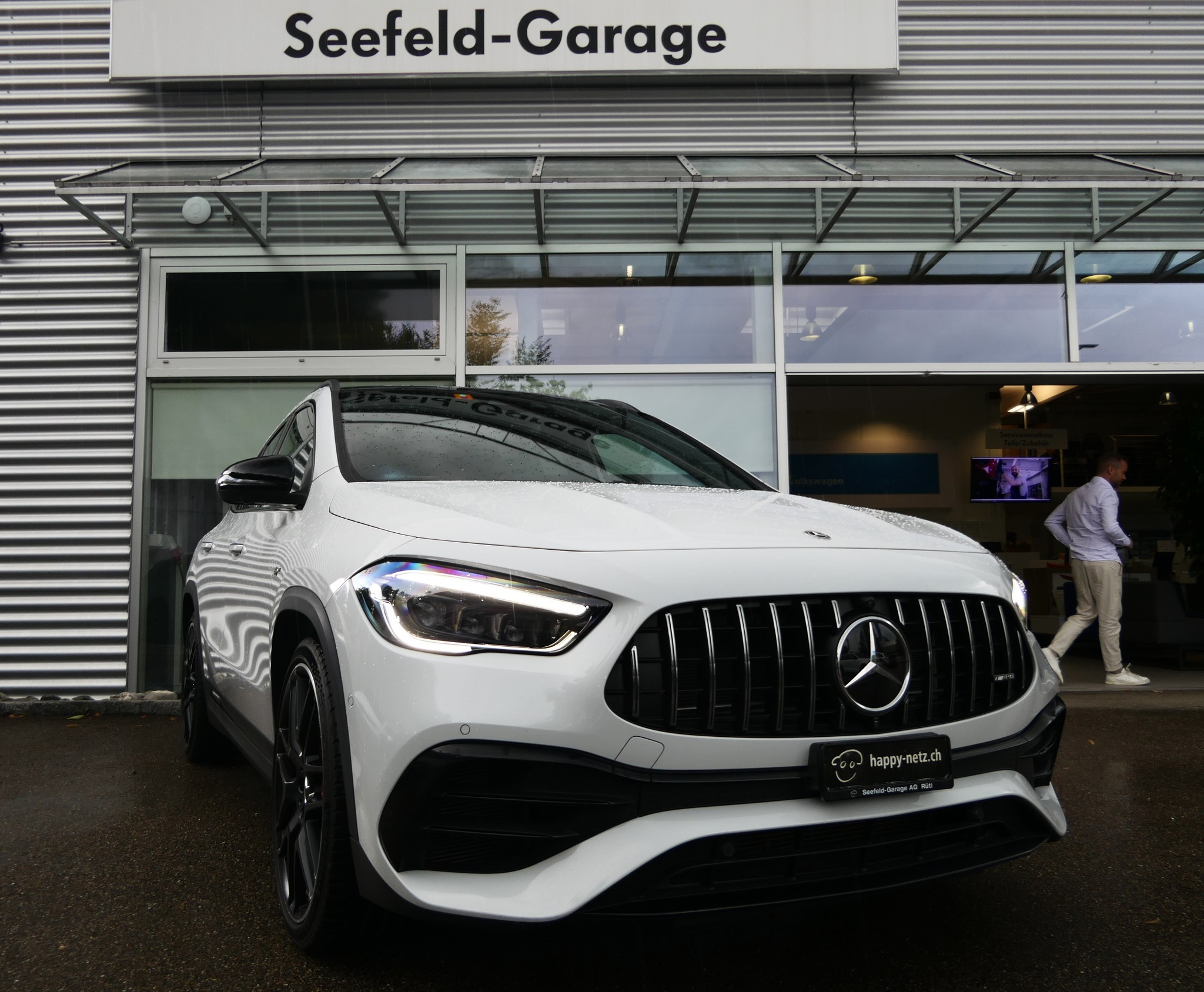 listing desktop thumbnail image 0