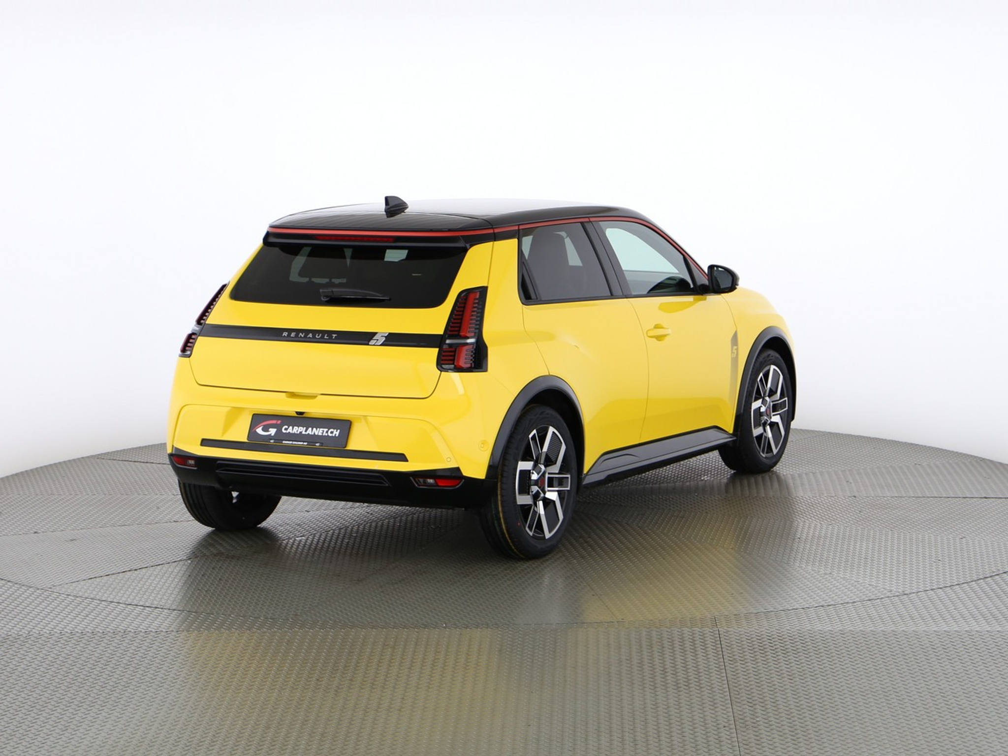 listing desktop thumbnail image 2