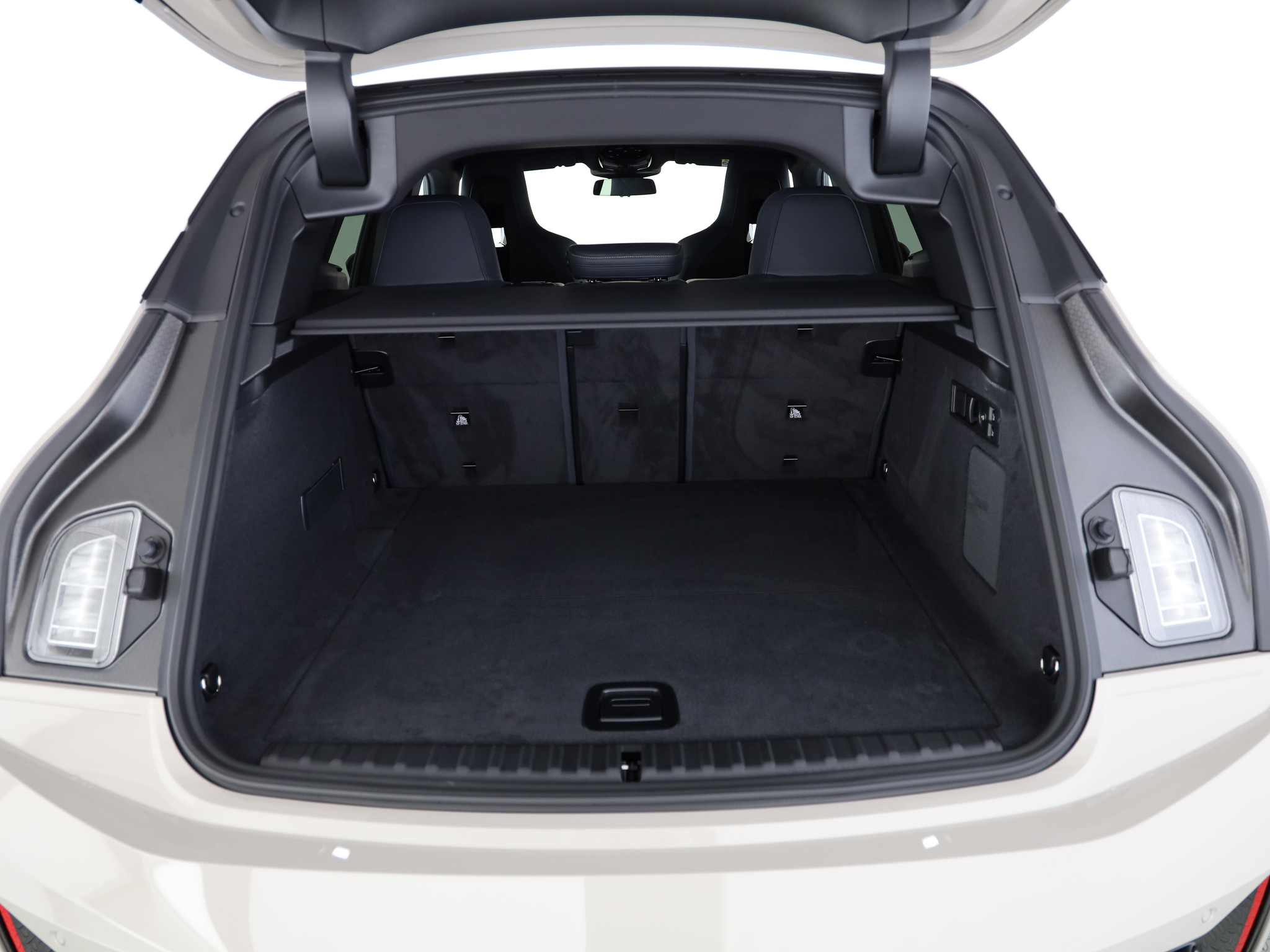 listing desktop thumbnail image 6