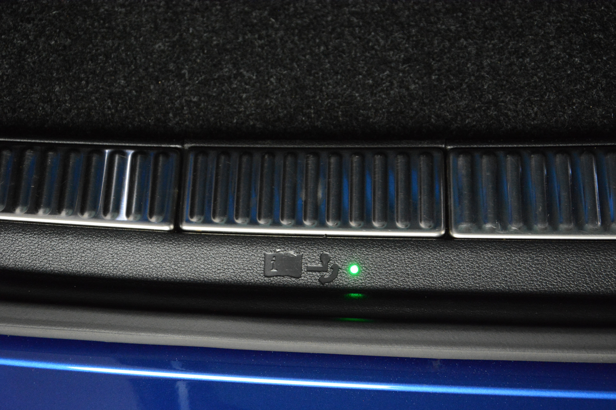 listing desktop thumbnail image 17