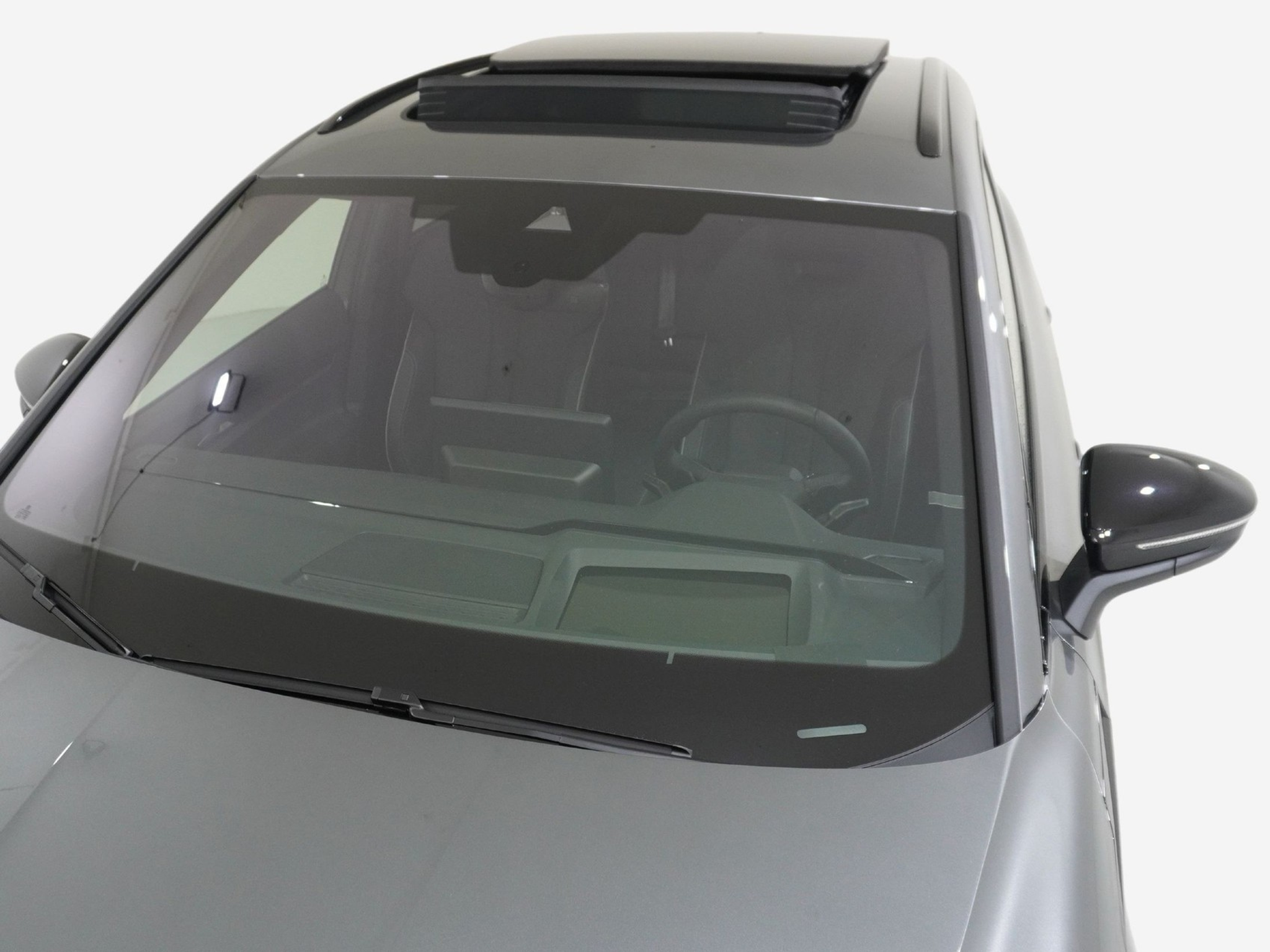 listing desktop thumbnail image 25