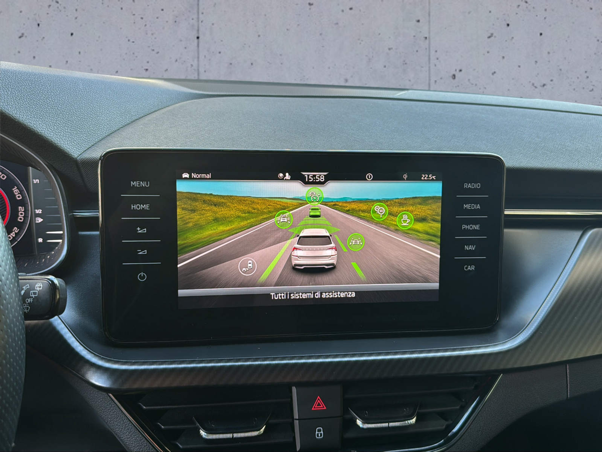 listing desktop thumbnail image 13