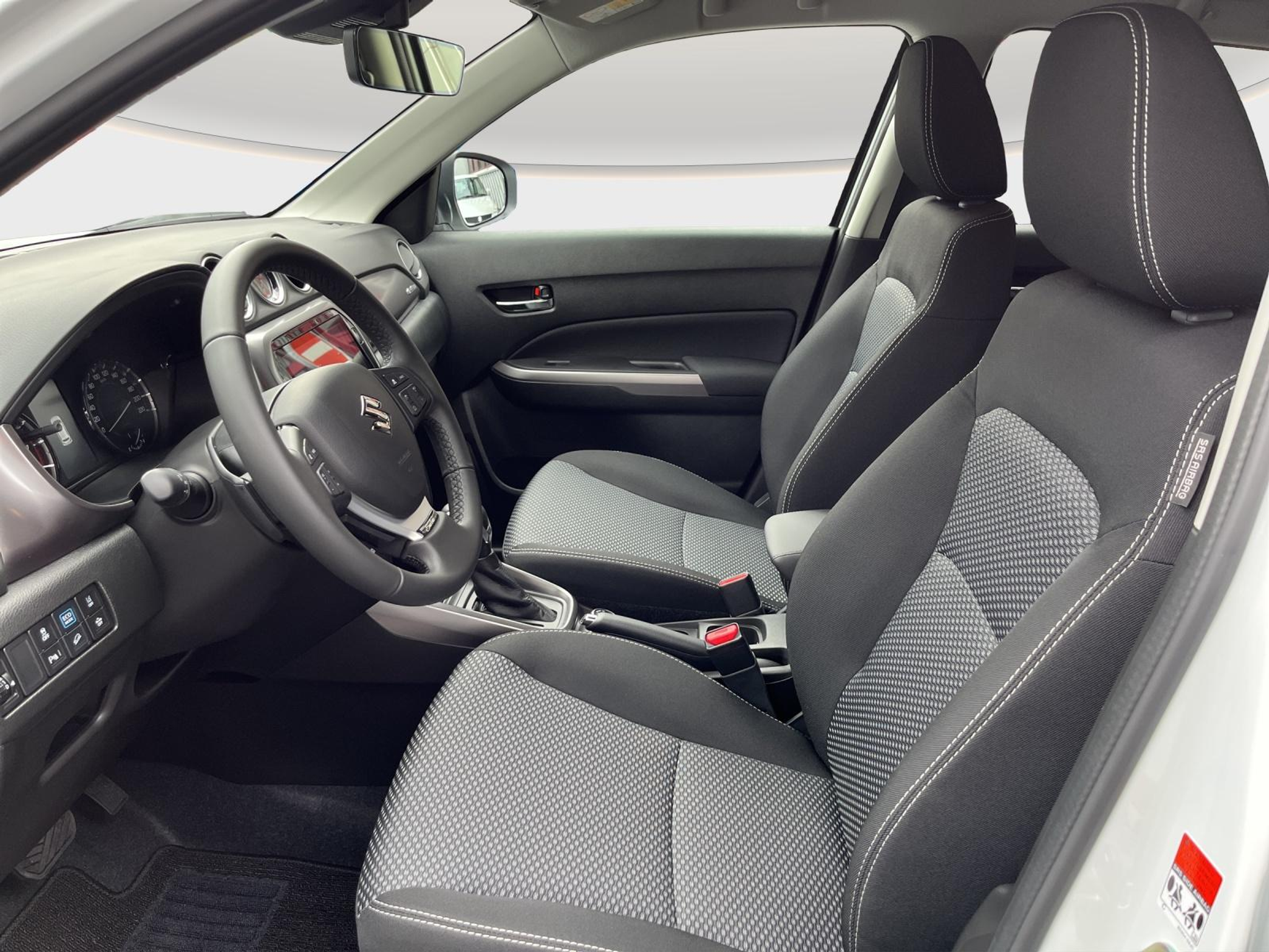 listing desktop thumbnail image 9