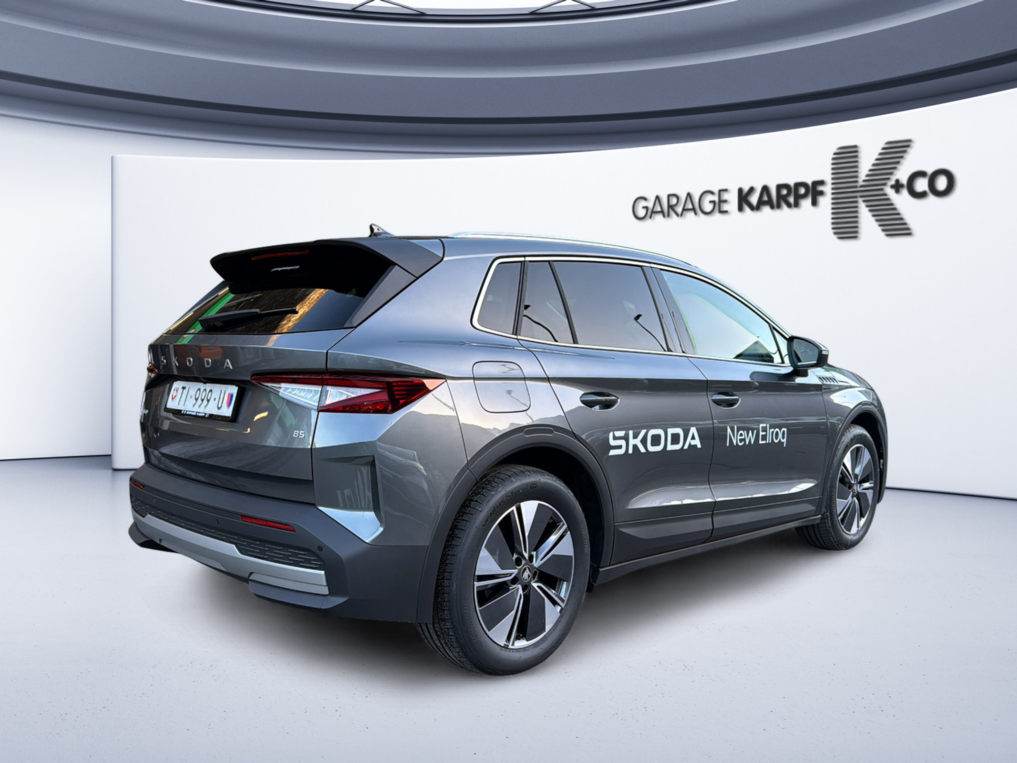 listing desktop thumbnail image 4