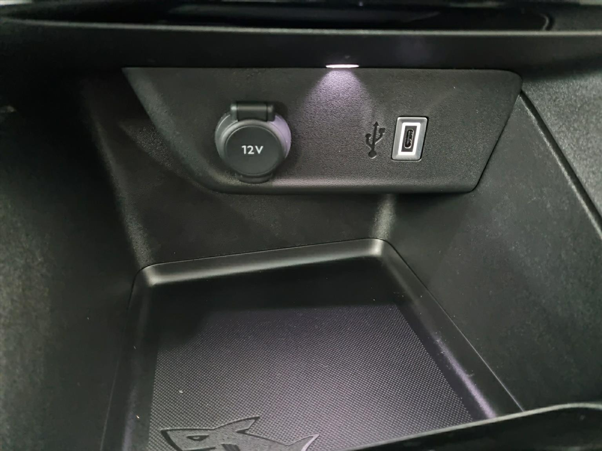 listing desktop thumbnail image 11