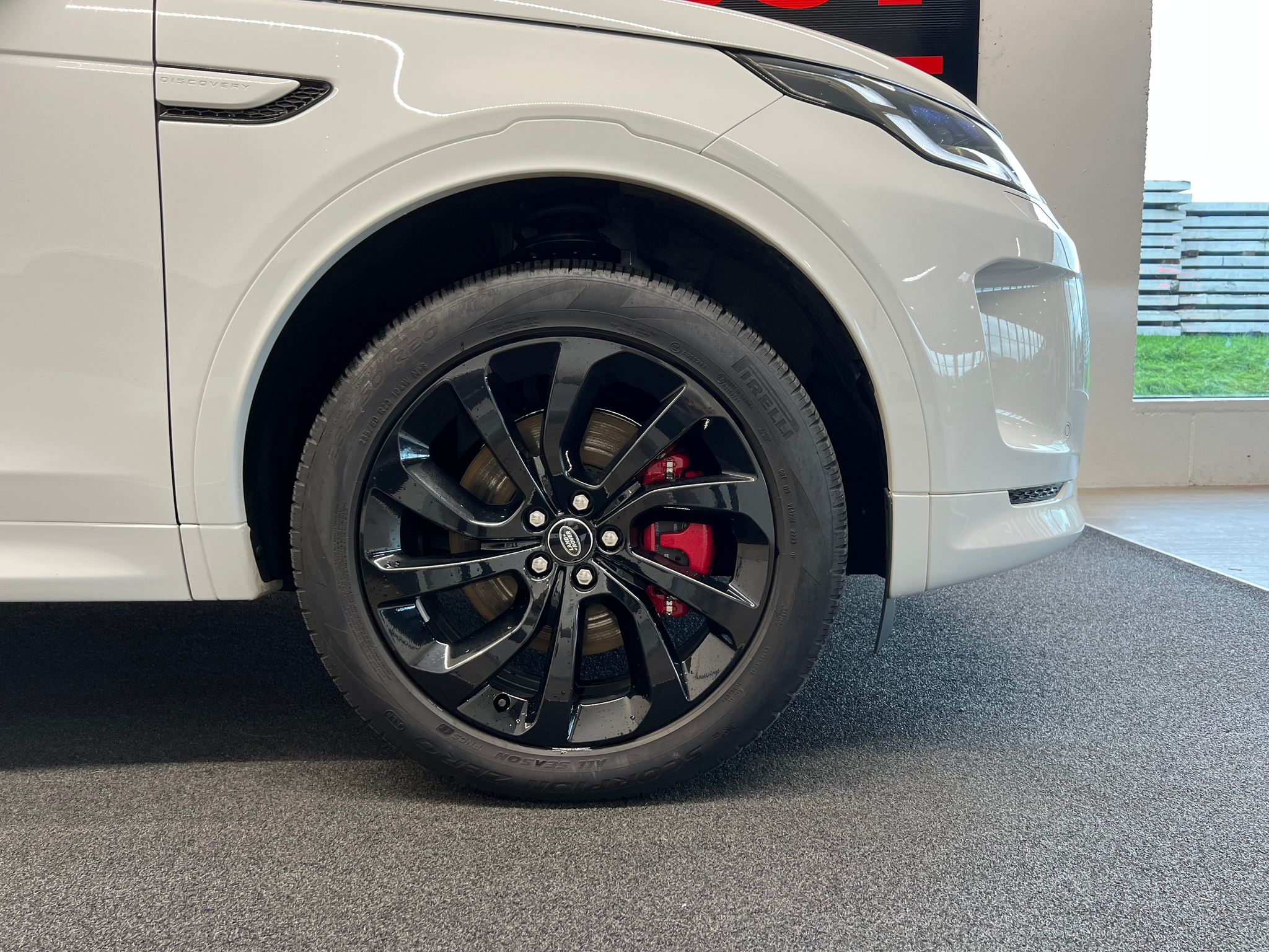 listing desktop thumbnail image 5