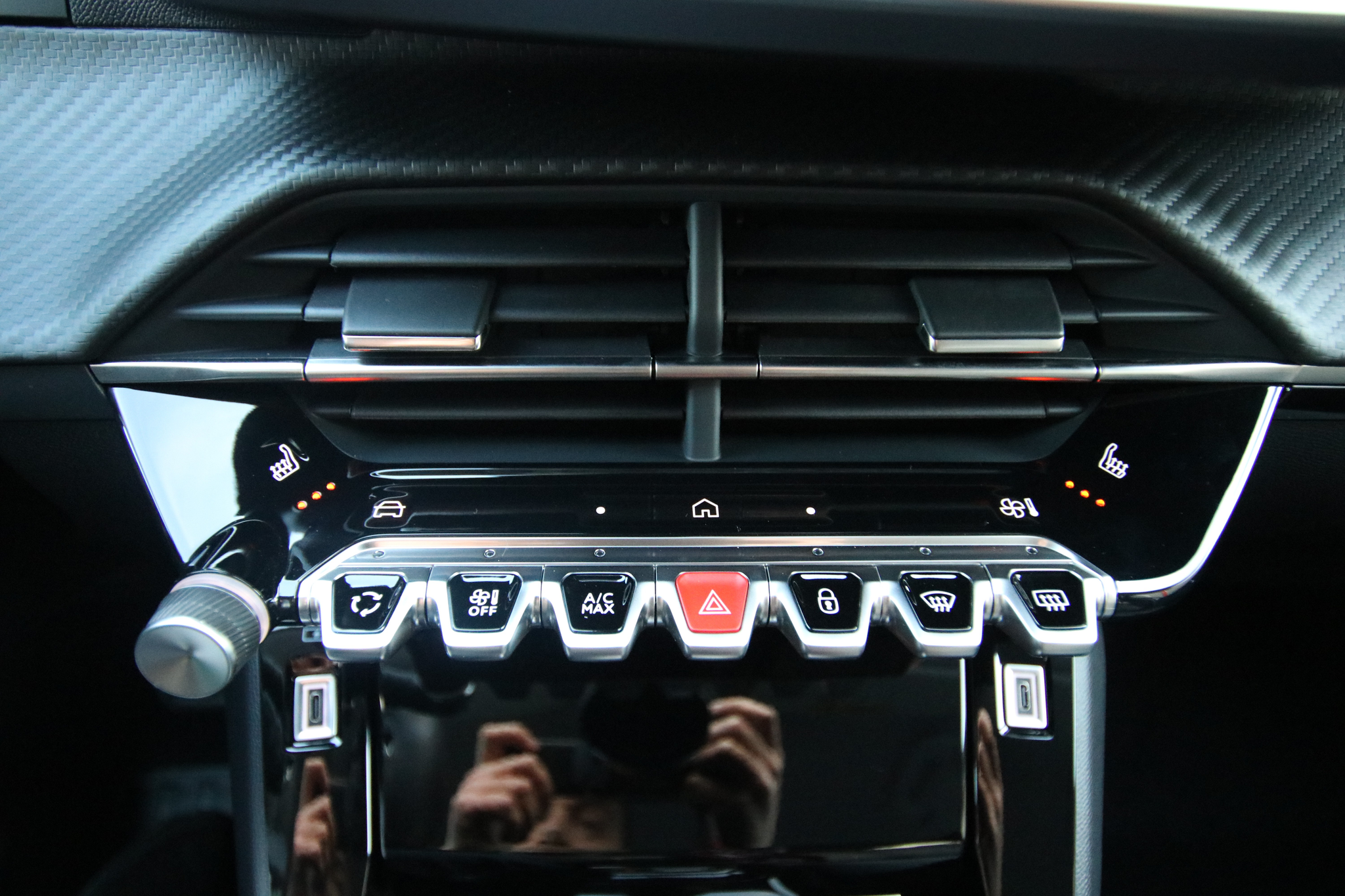 listing desktop thumbnail image 22