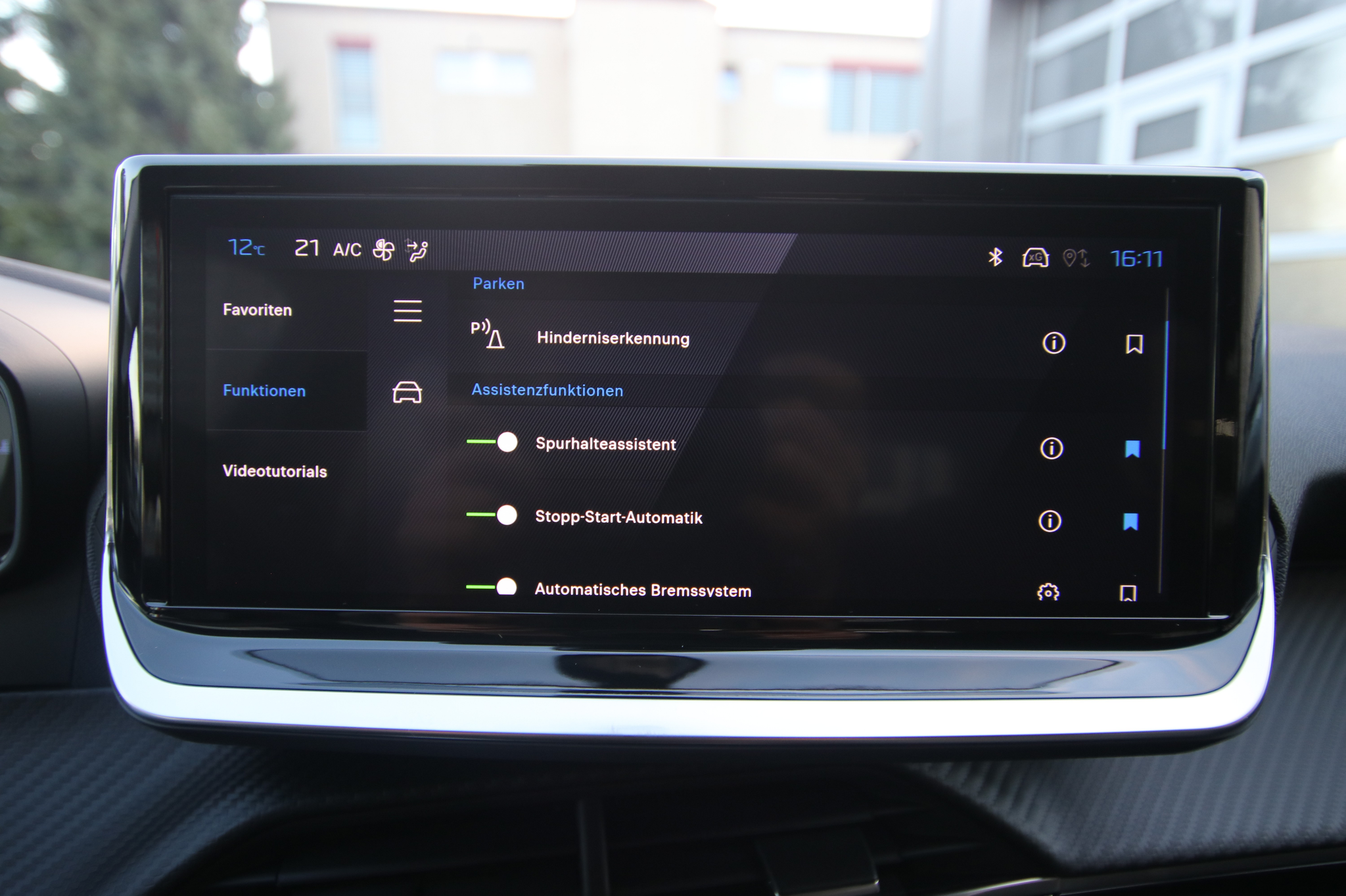 listing desktop thumbnail image 20